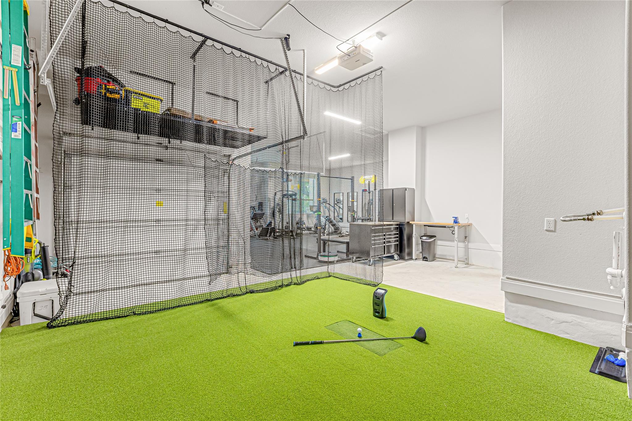 438 Premier Park LOOP