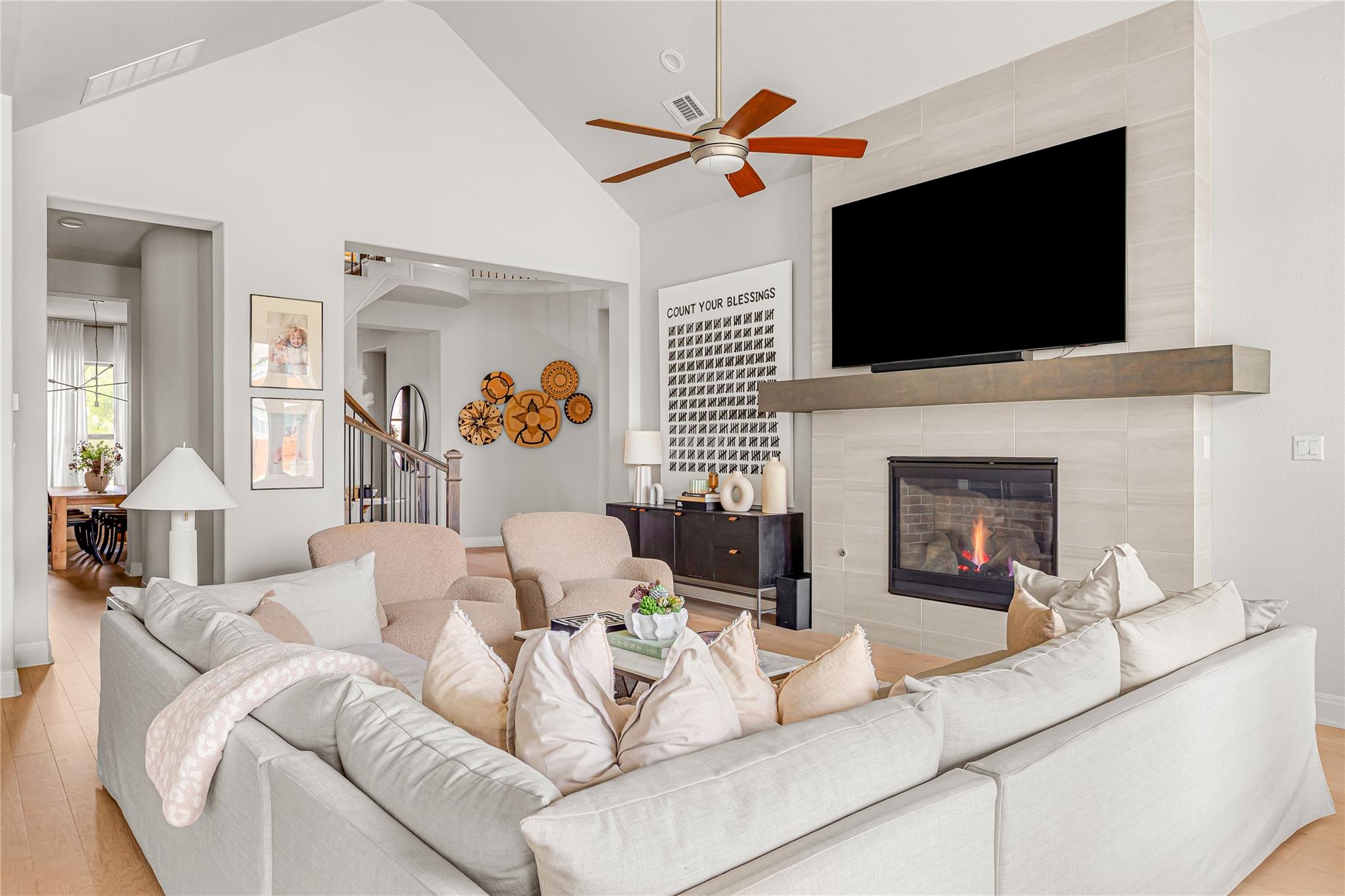 438 Premier Park LOOP