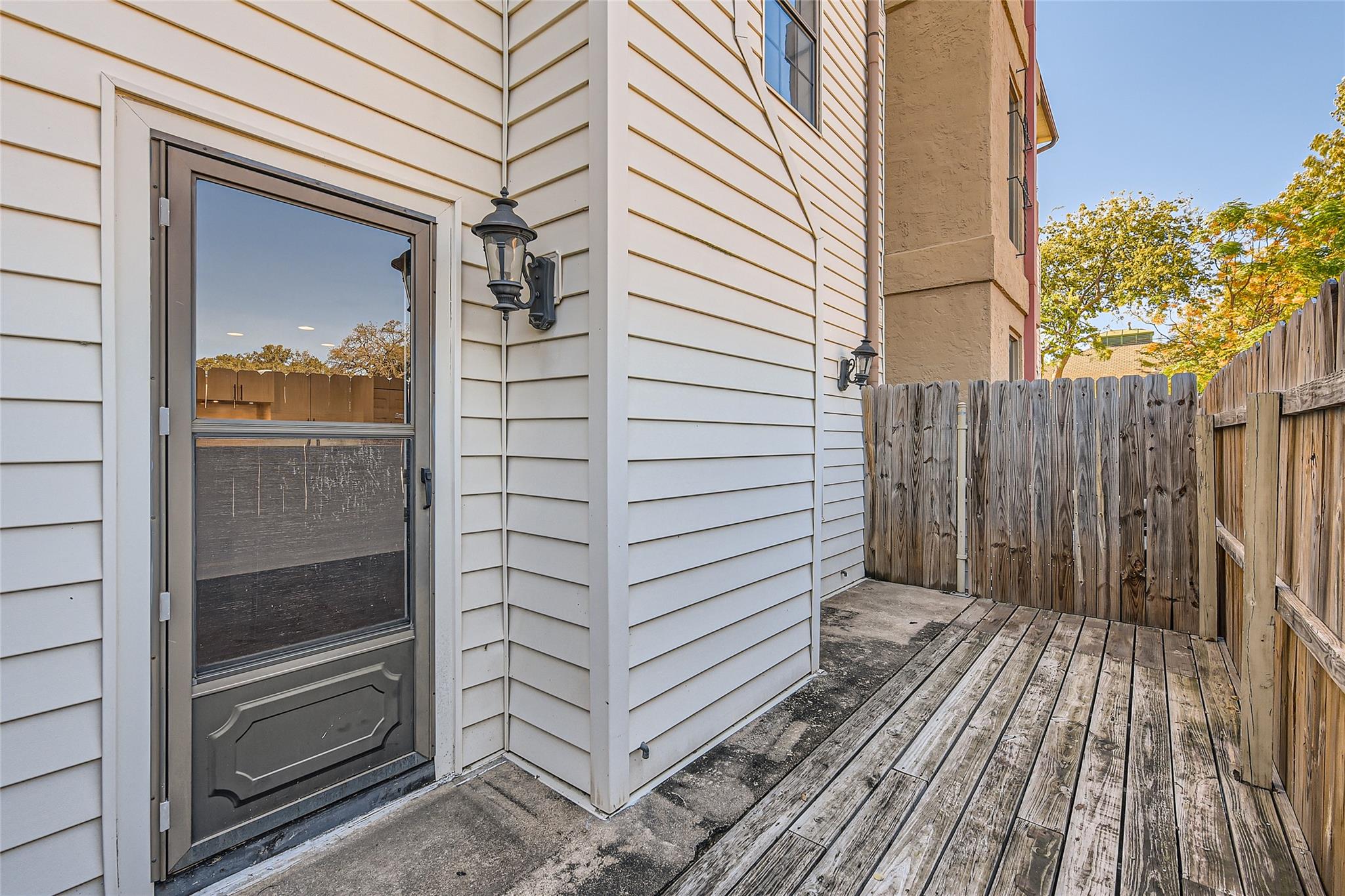1704 West Ave # 106