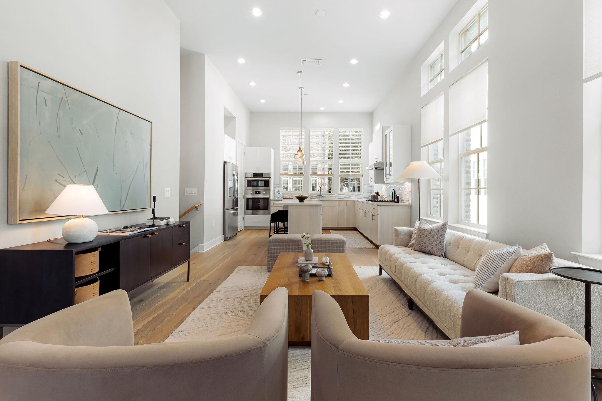 1215 Shore District DR