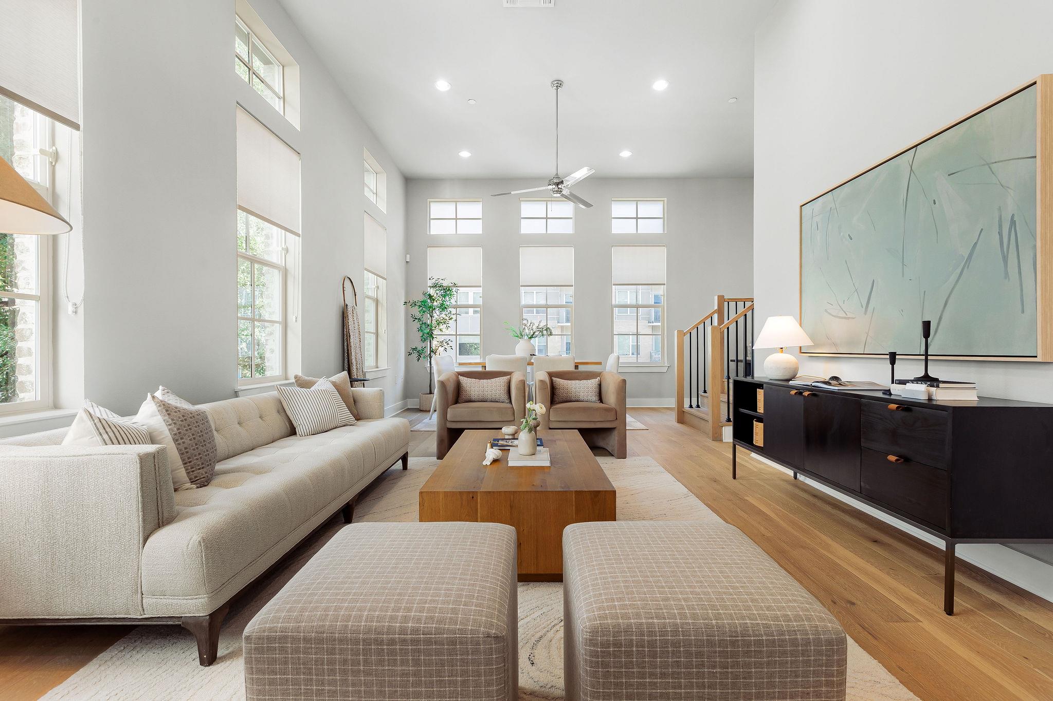 1215 Shore District DR