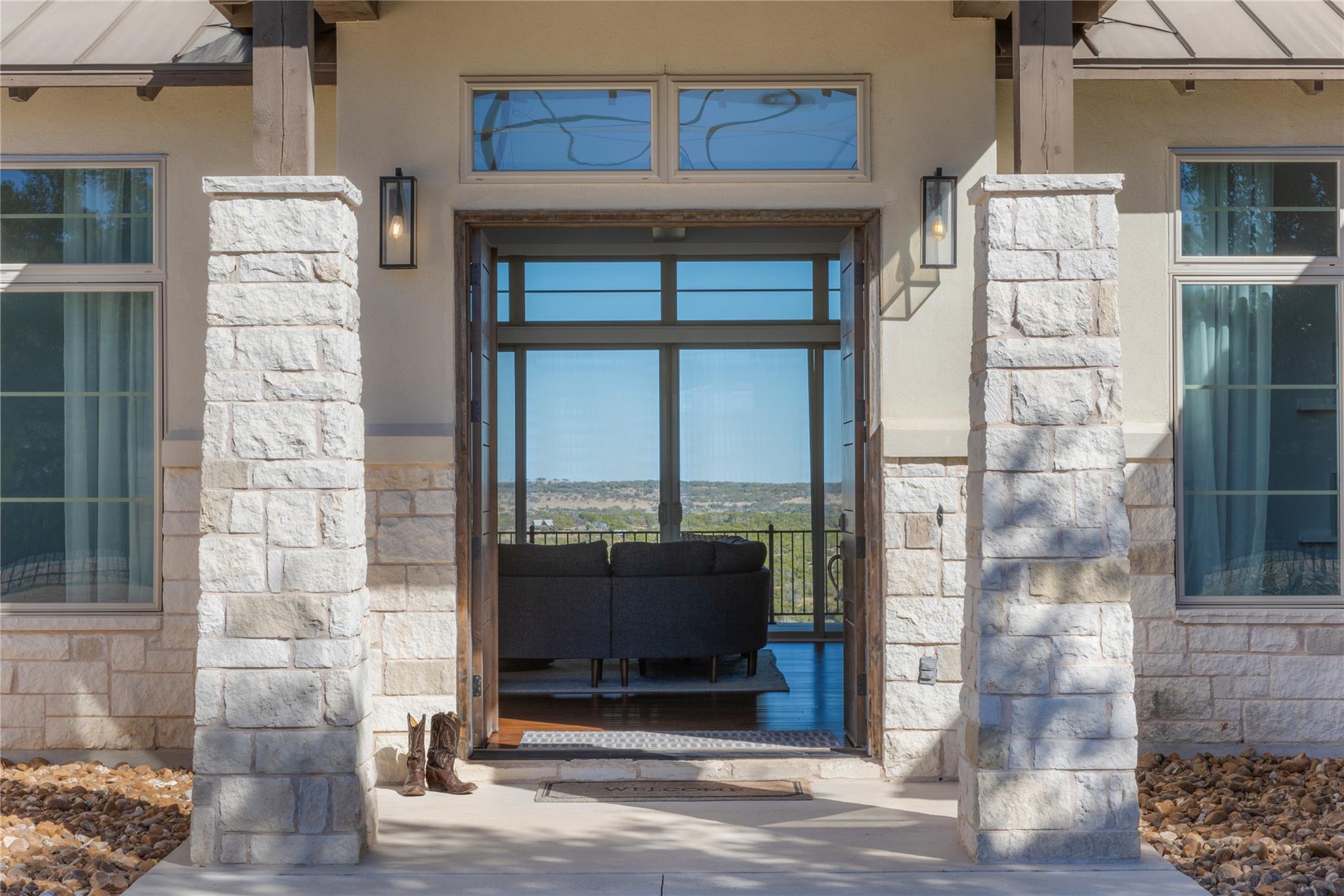 1821 Overland Stage RD