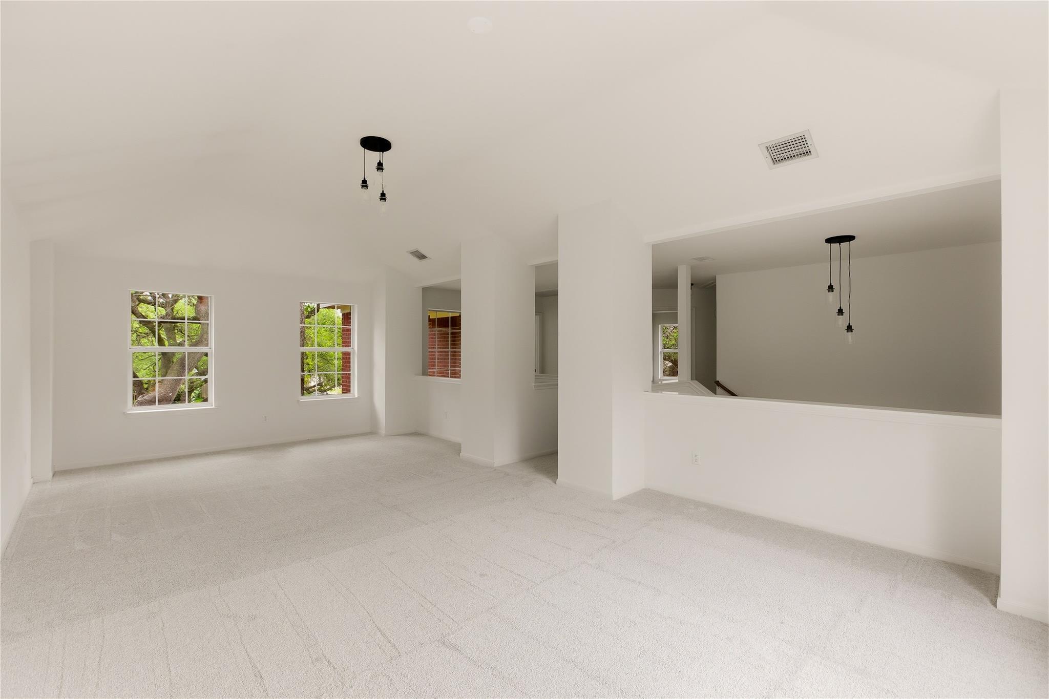 5736 Lomita Verde CIR