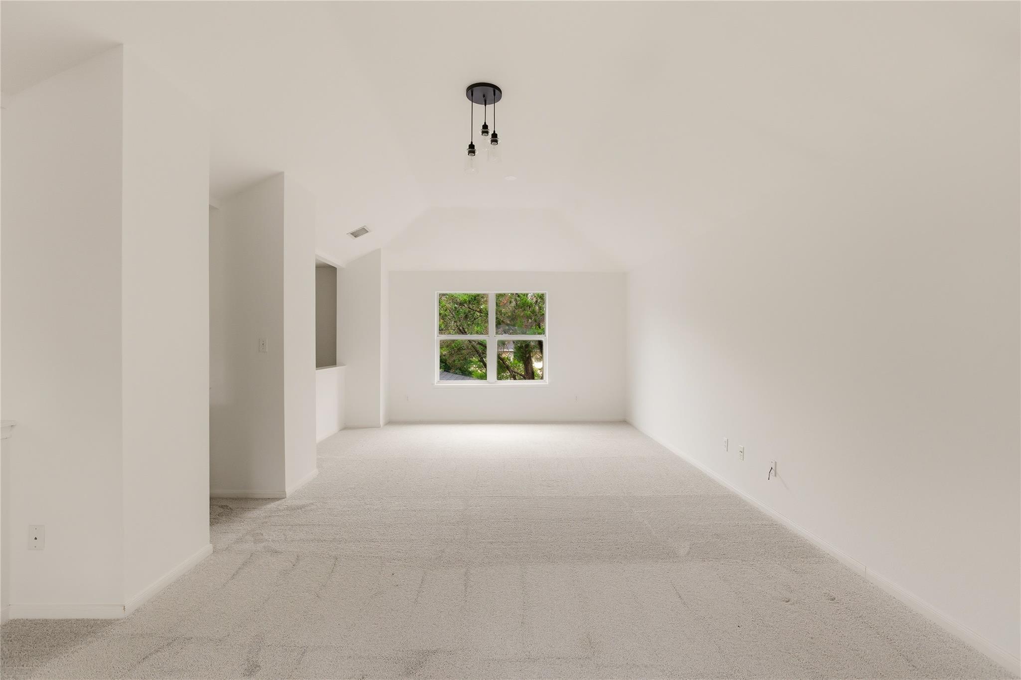 5736 Lomita Verde CIR