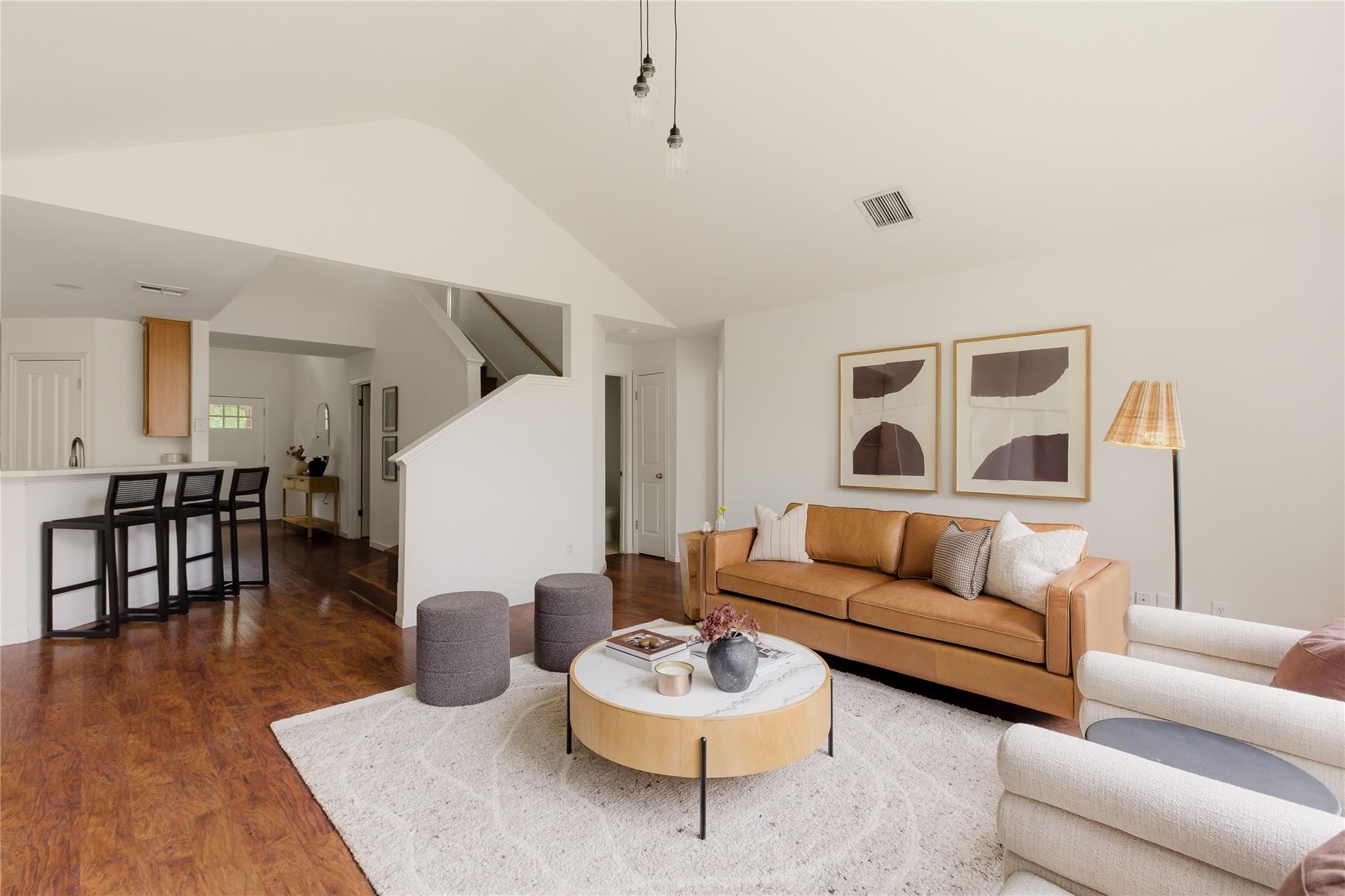 5736 Lomita Verde CIR