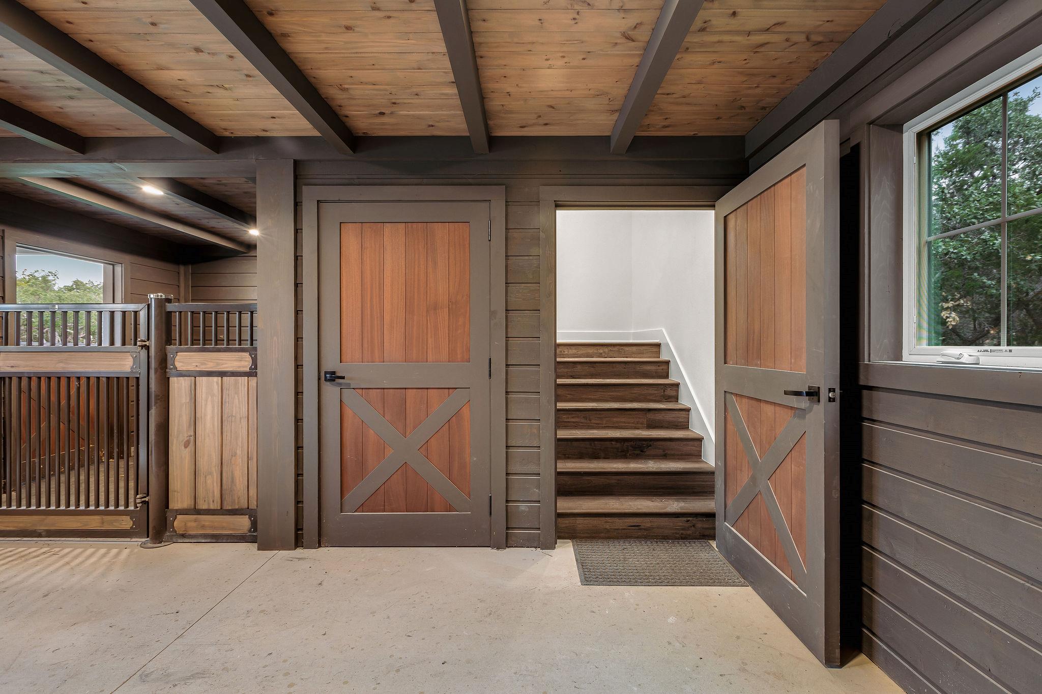 812 Jennings Branch RD