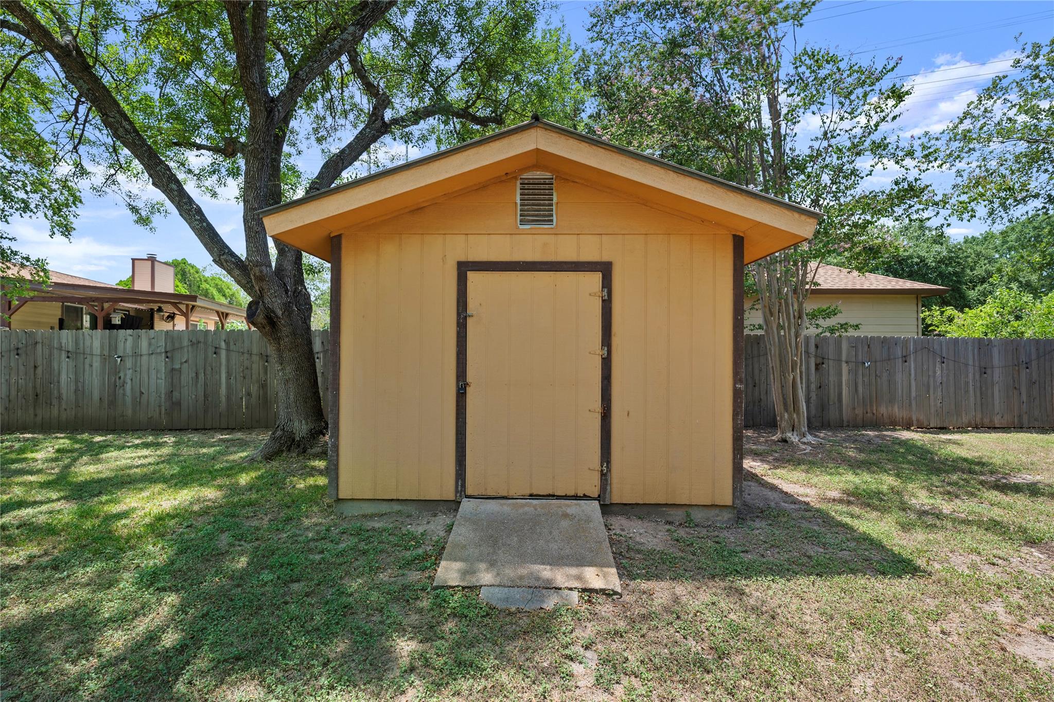 6716 Skynook DR