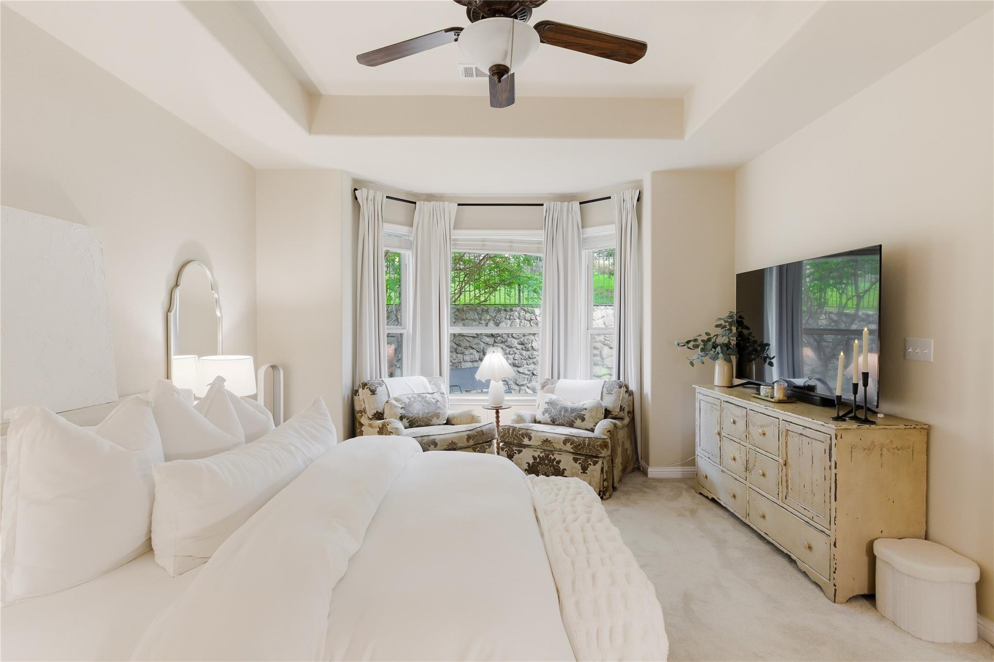 214 Bellagio DR