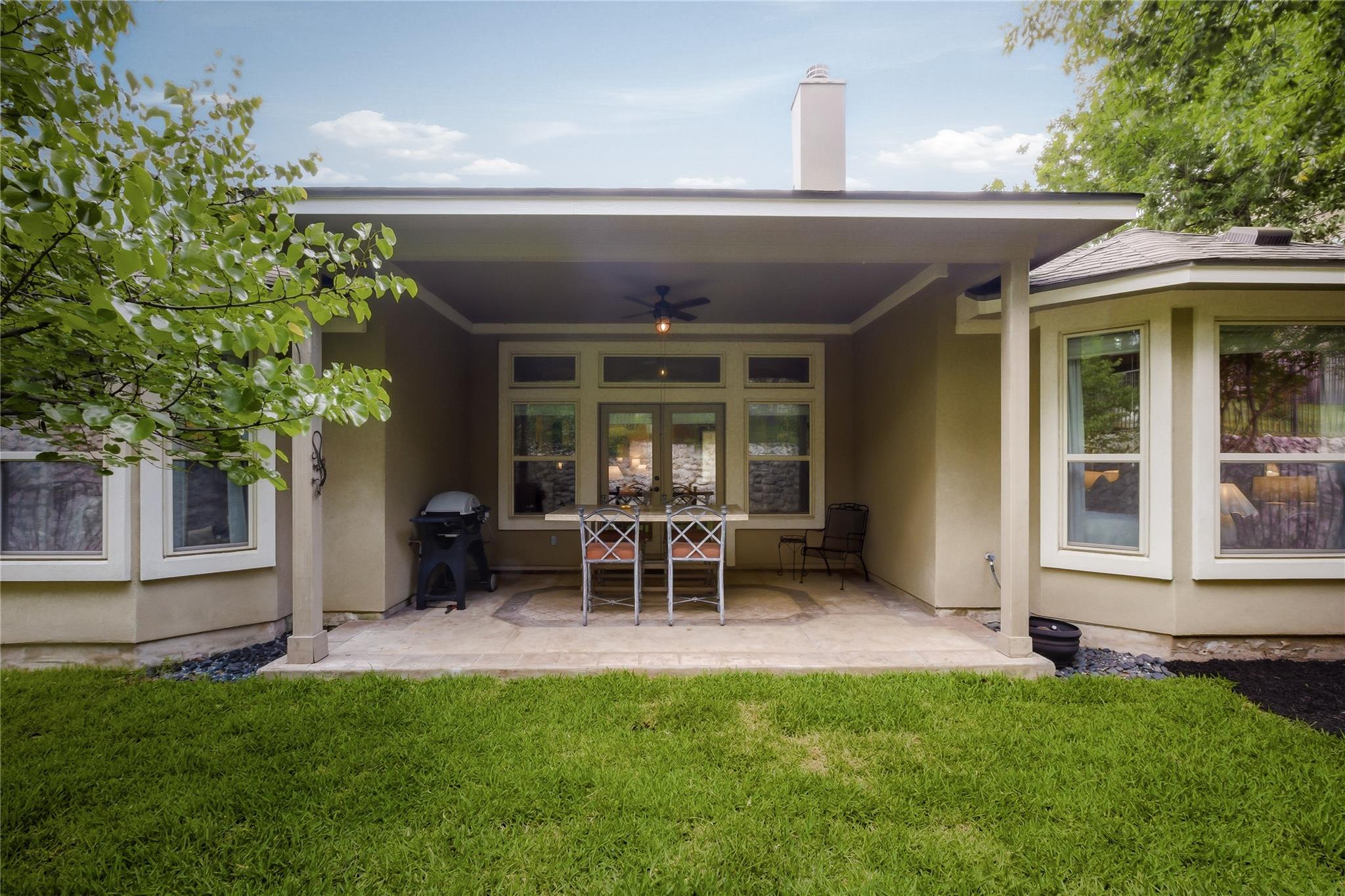214 Bellagio DR