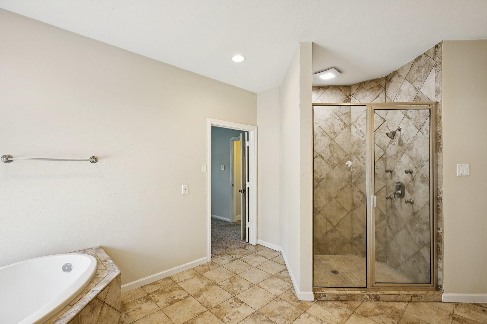 3146 Lake Island Drive