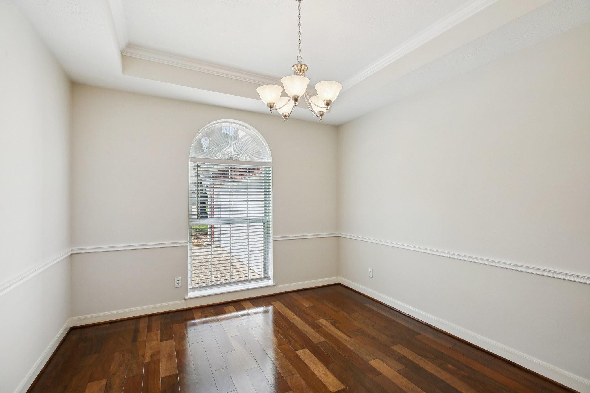 3146 Lake Island Drive