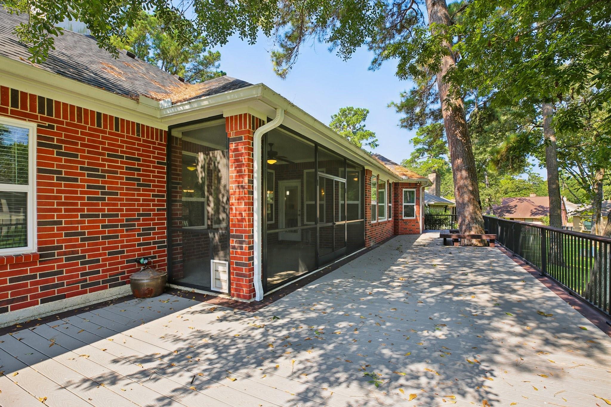 3146 Lake Island Drive