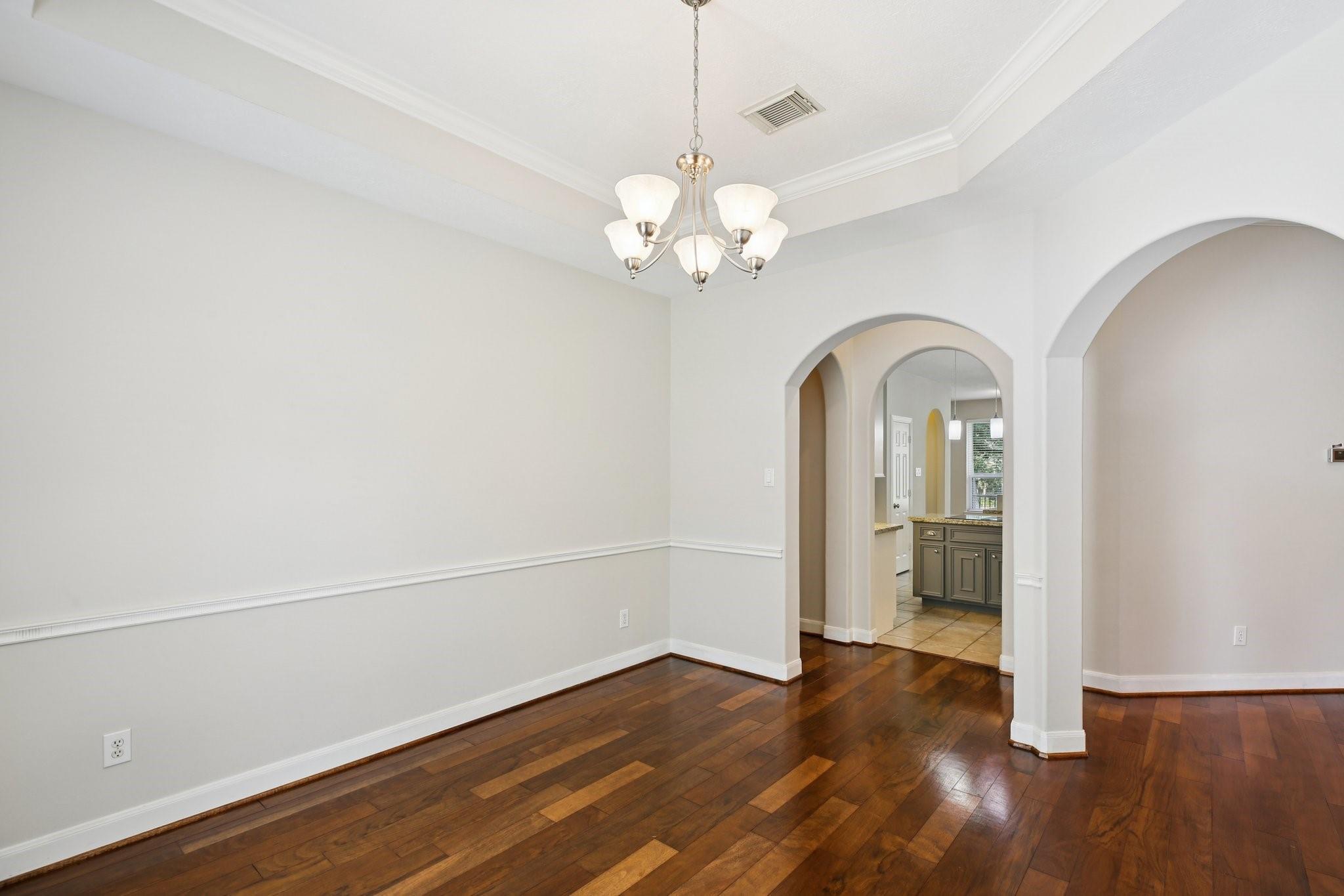 3146 Lake Island Drive