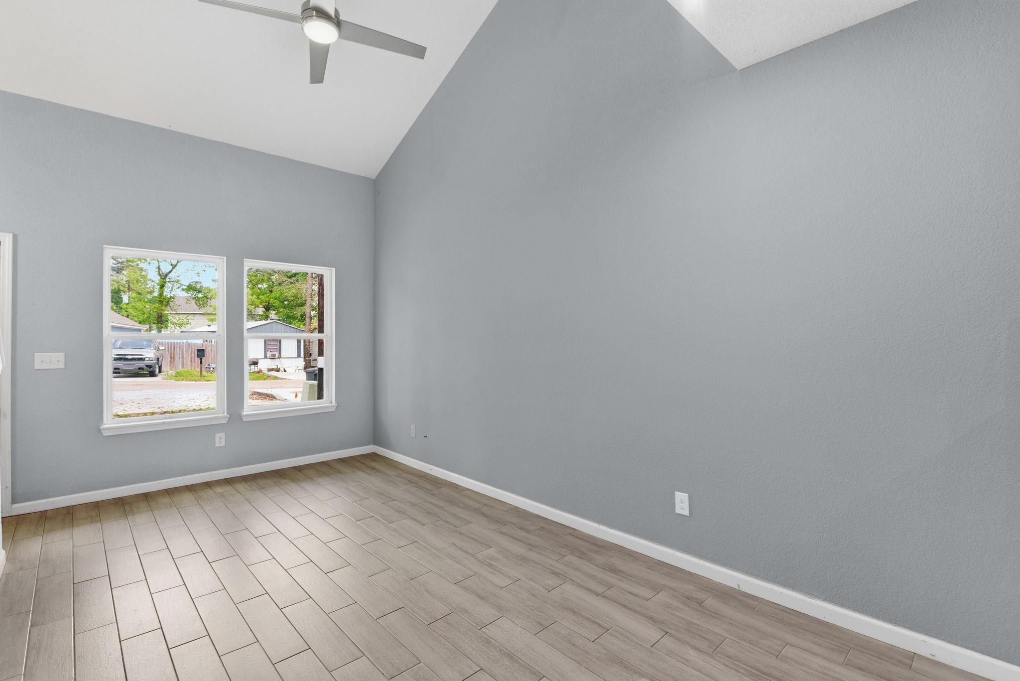 16831 Balmoral