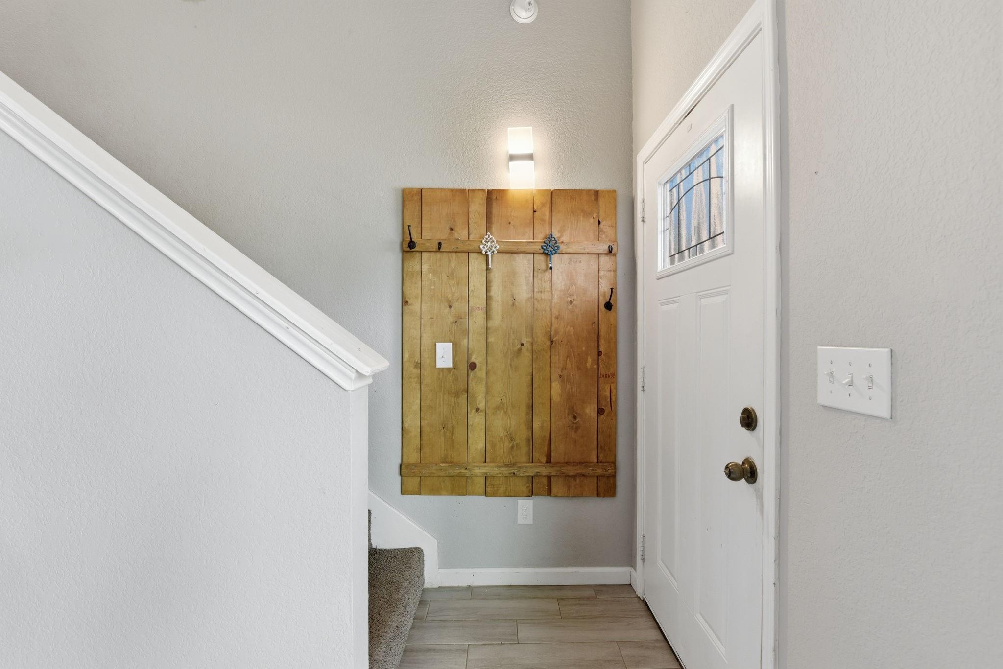16831 Balmoral