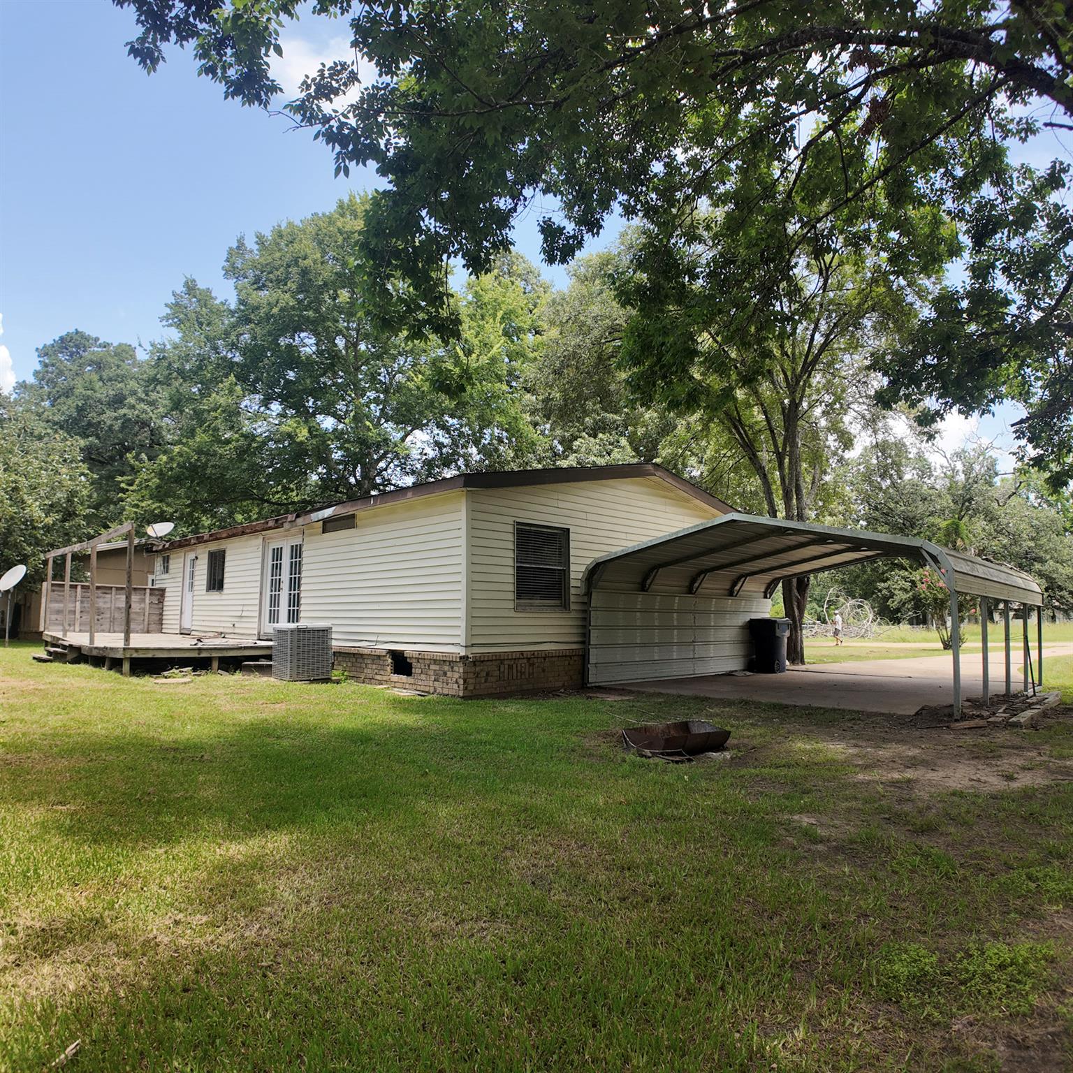 128 Monticello Street