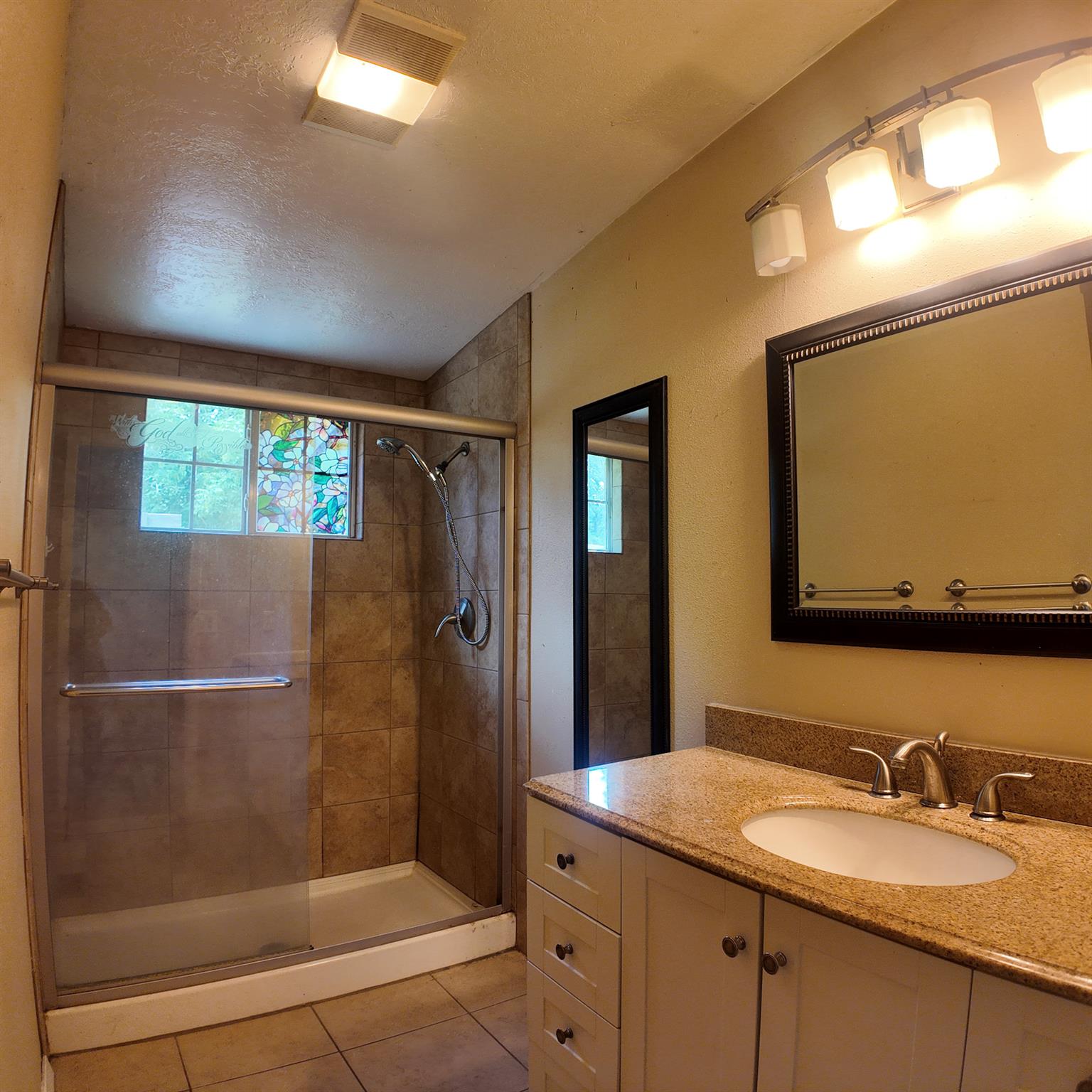 128 Monticello Street