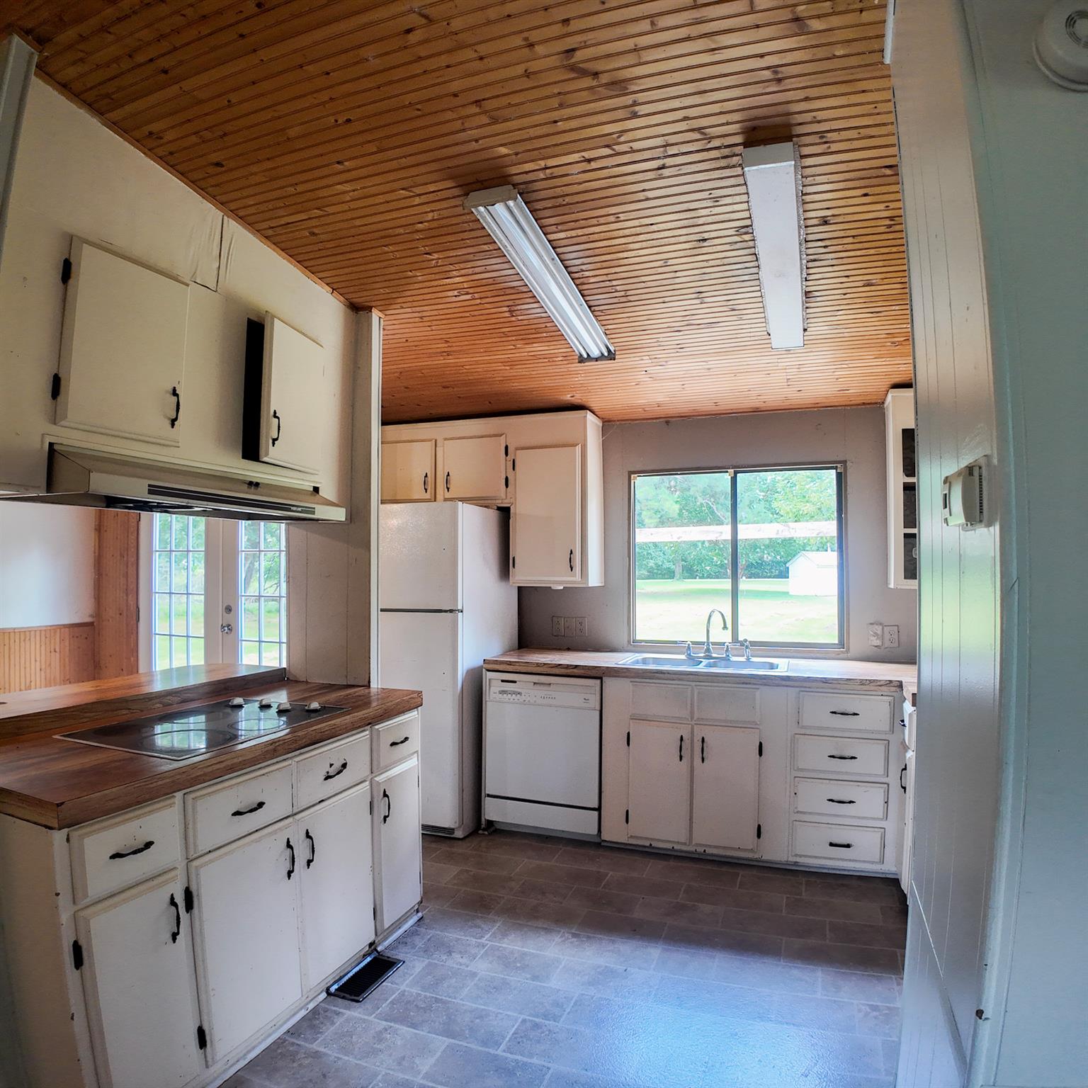 128 Monticello Street