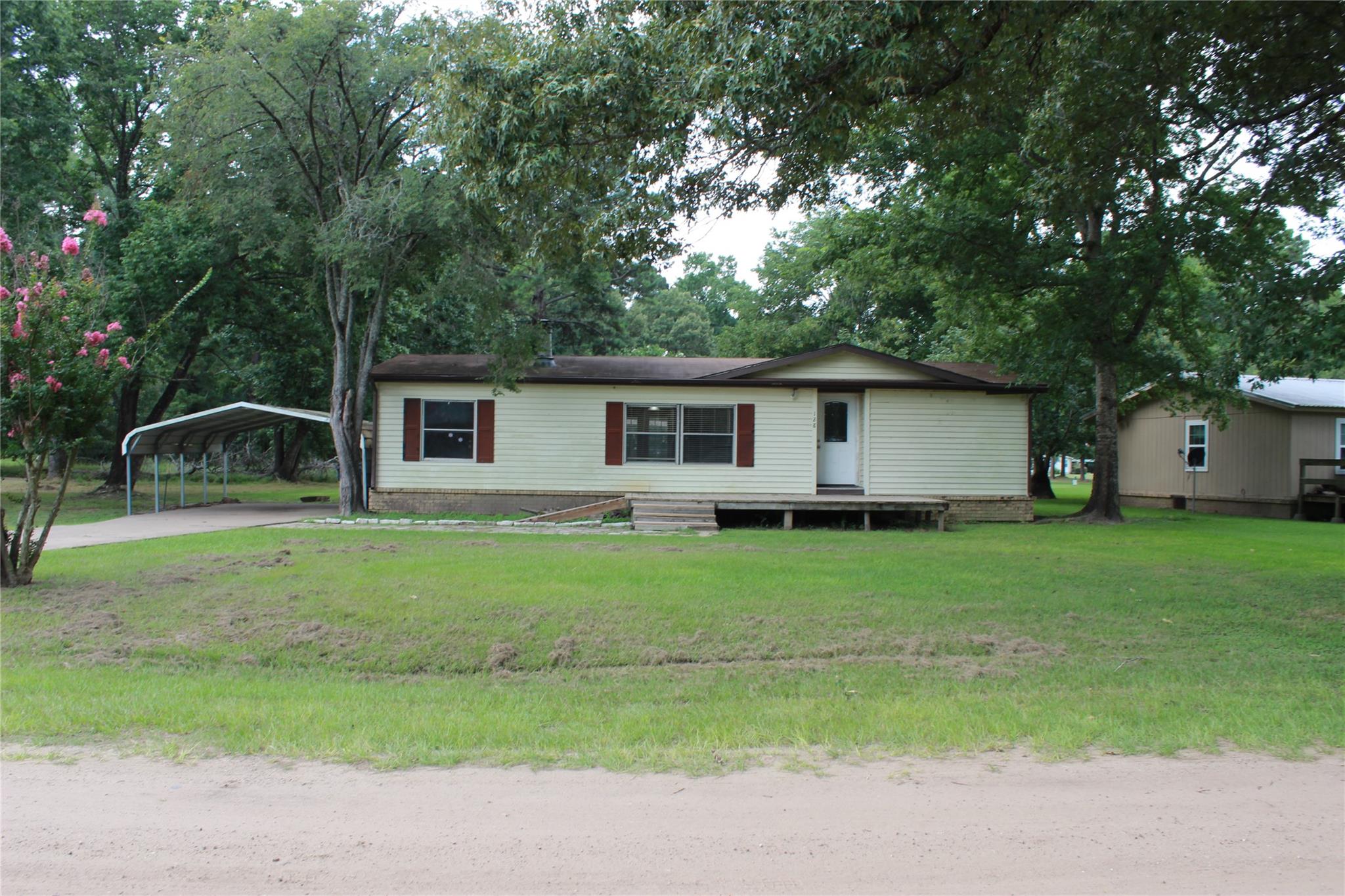 128 Monticello Street