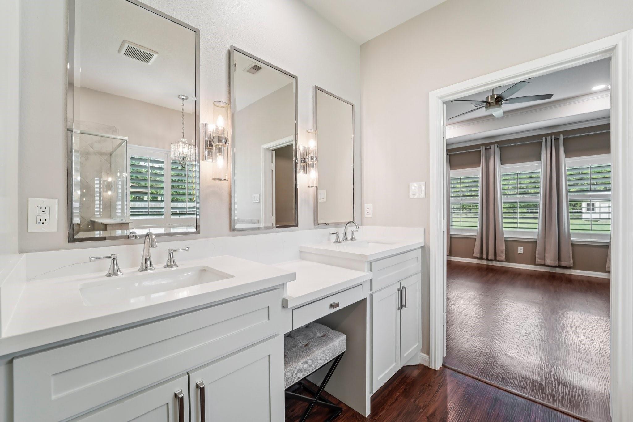 4542 Coues Deer Lane