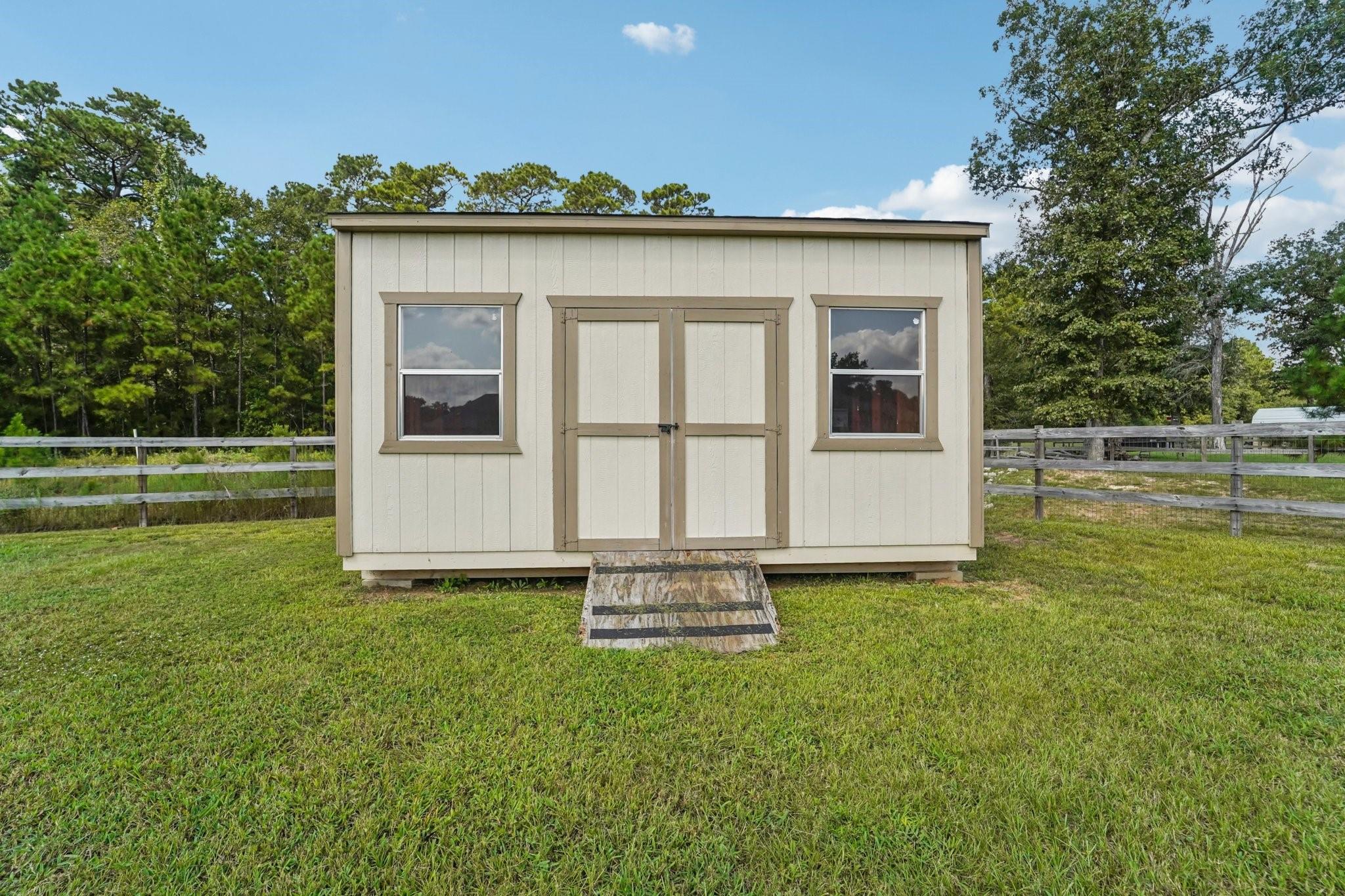 4542 Coues Deer Lane