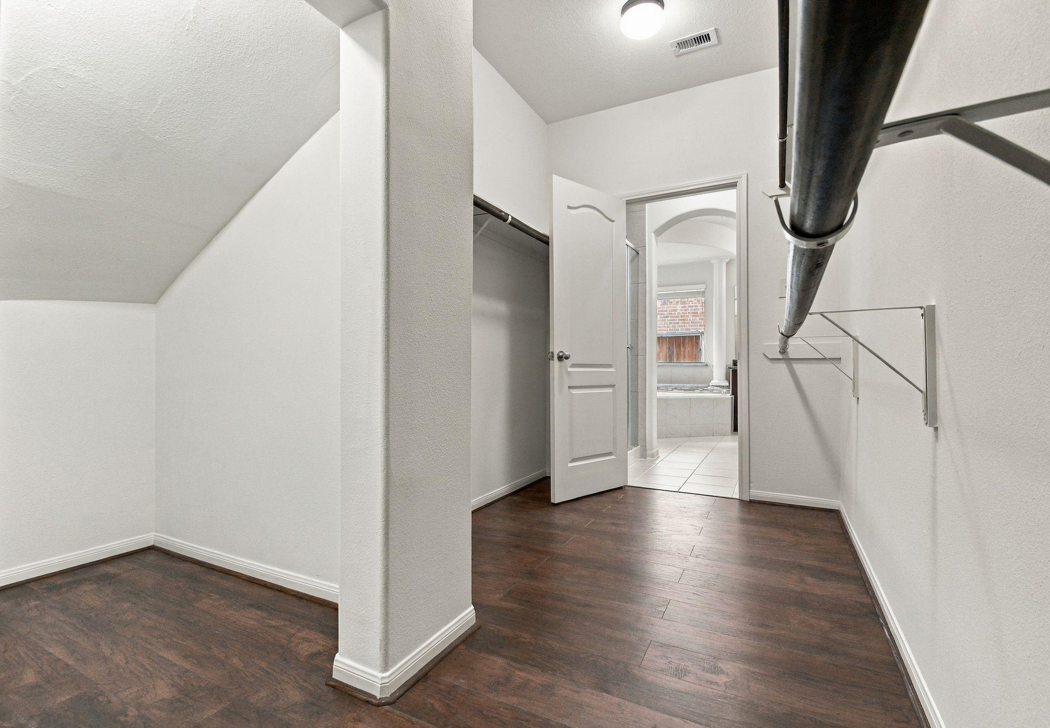 3443 Stone Springs Drive