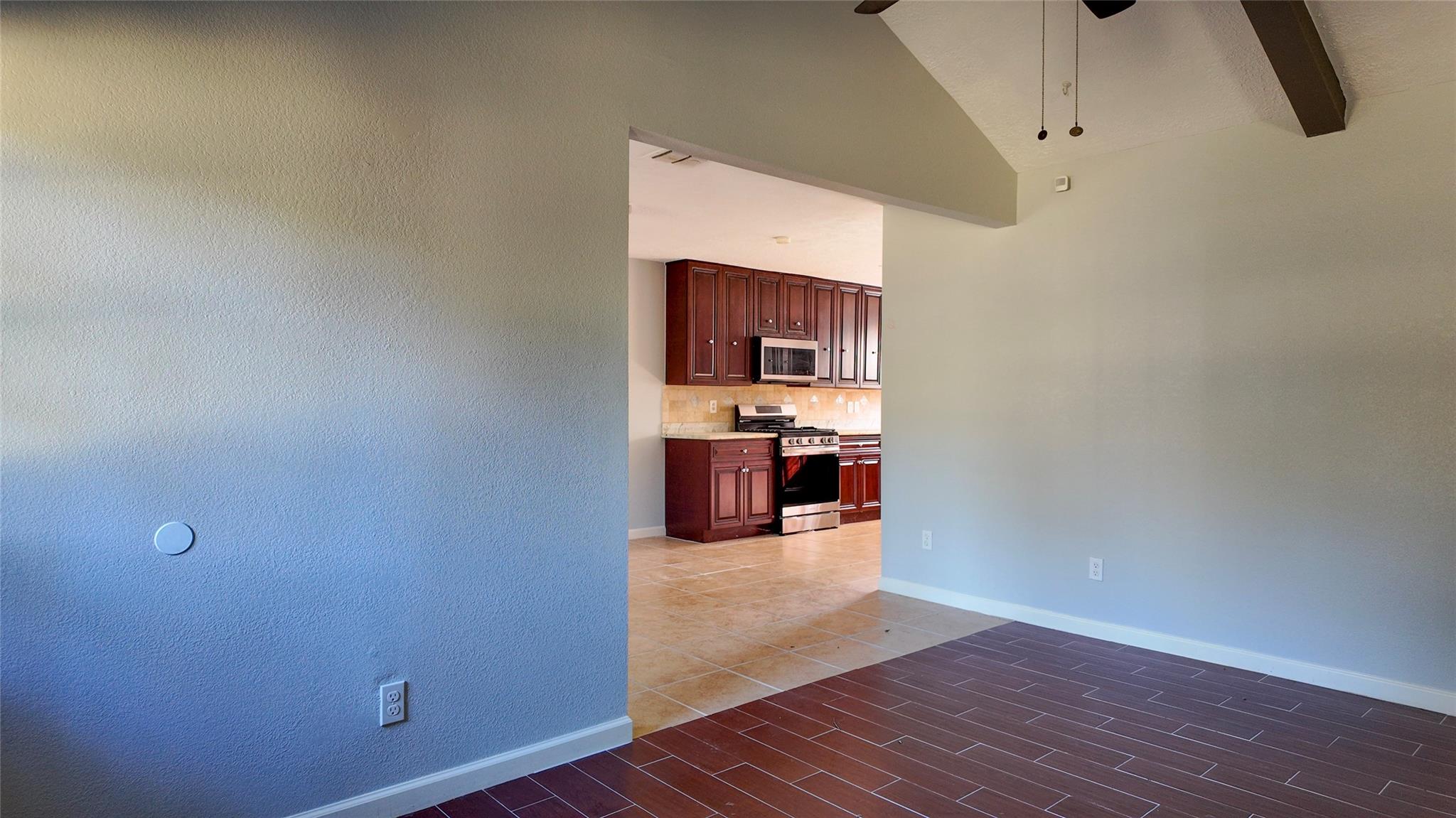 813 Glen Hollow Court, Conroe