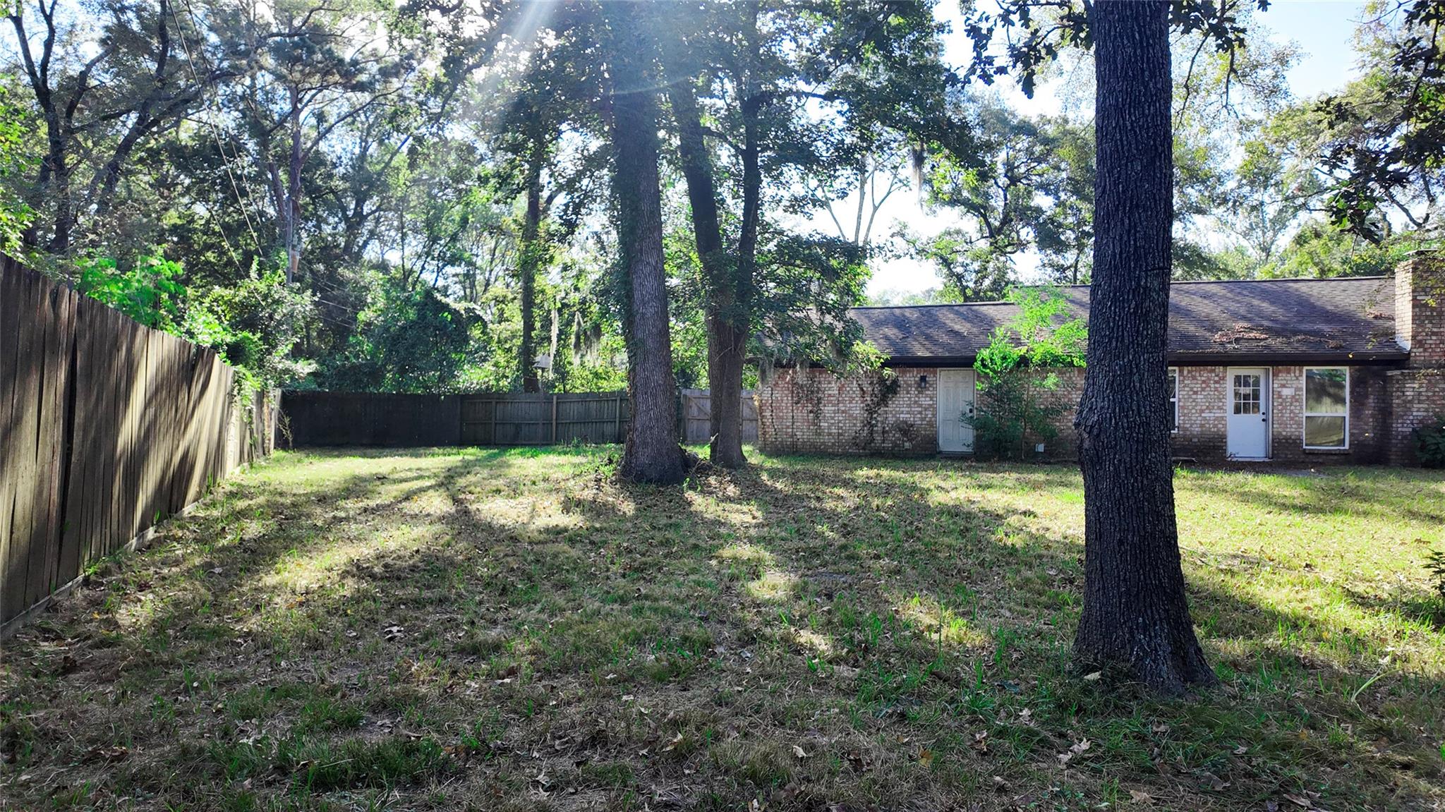 813 Glen Hollow Court, Conroe