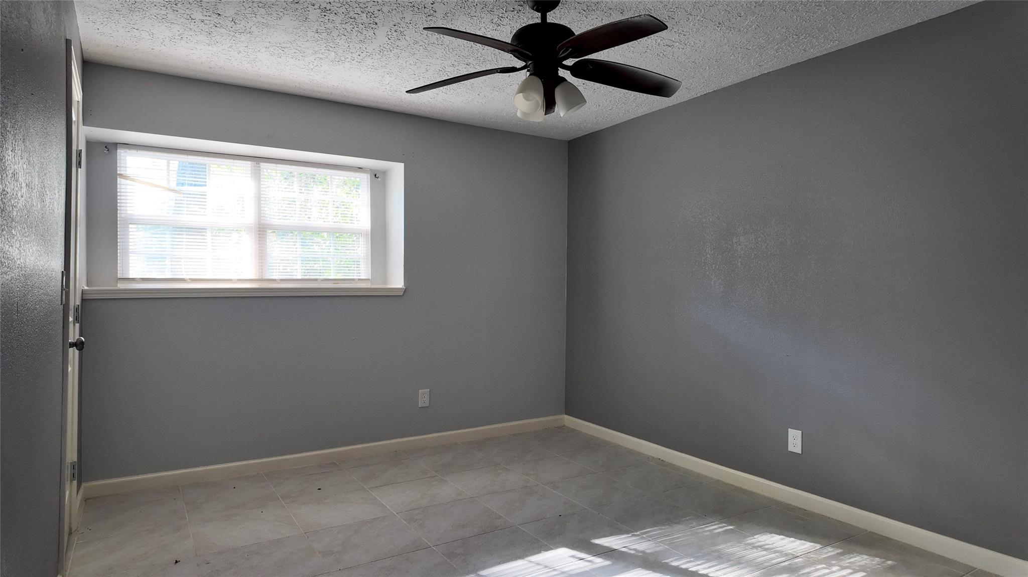 813 Glen Hollow Court, Conroe