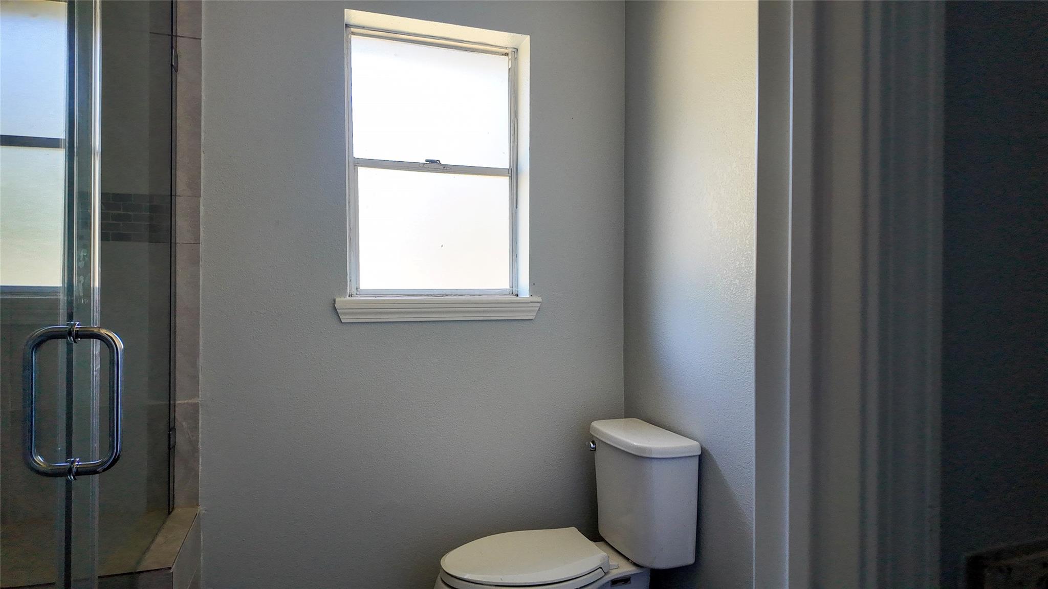 813 Glen Hollow Court, Conroe