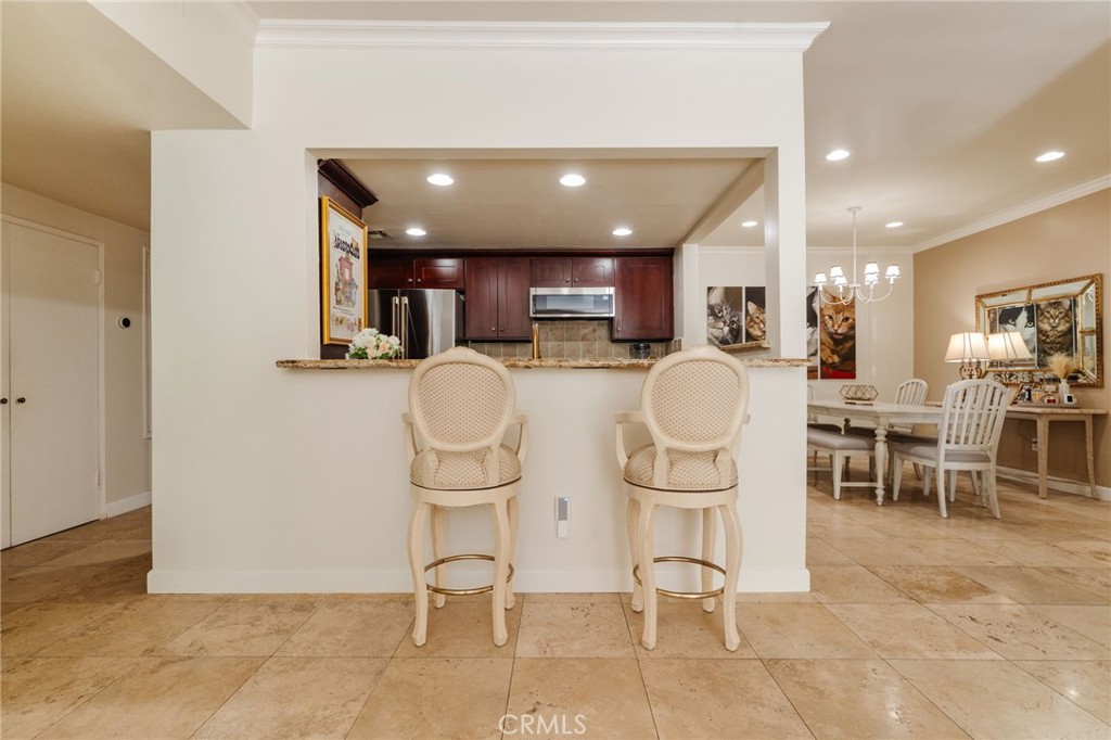 2332 Fox Hills 103
