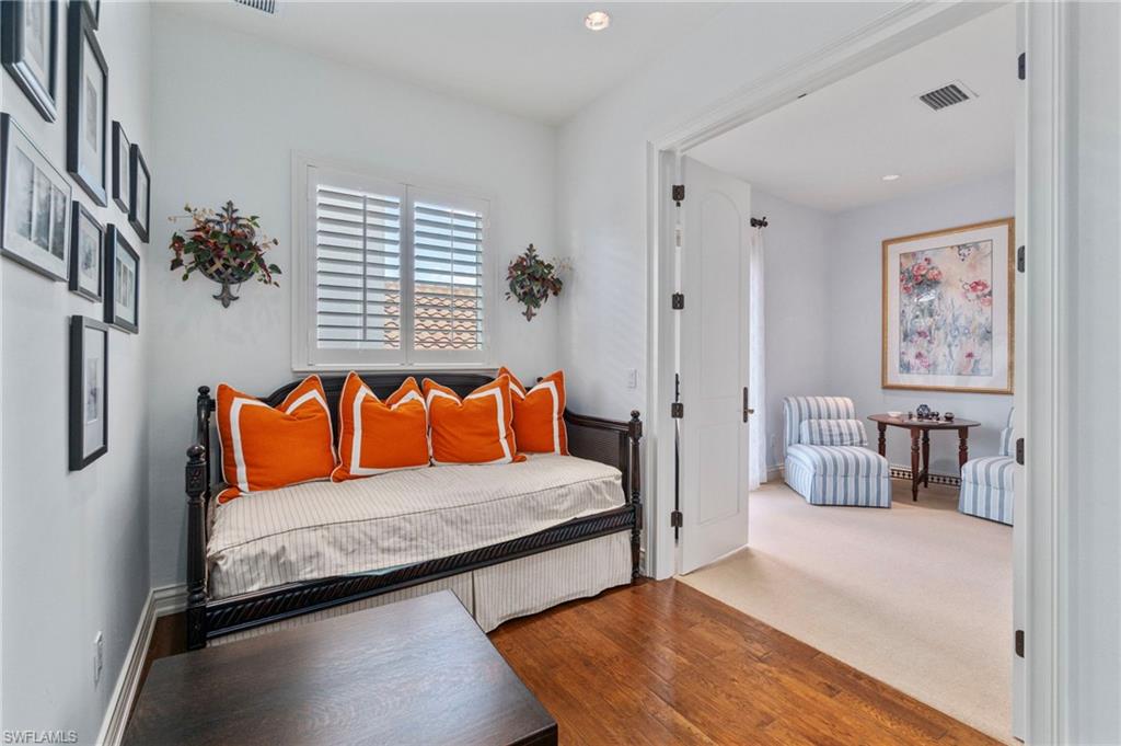 29150 Positano LN, NAPLES