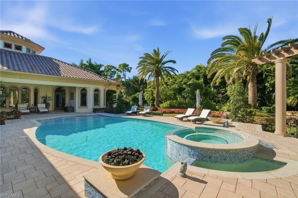 16961 Verona LN