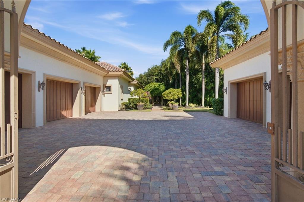 16961 Verona LN