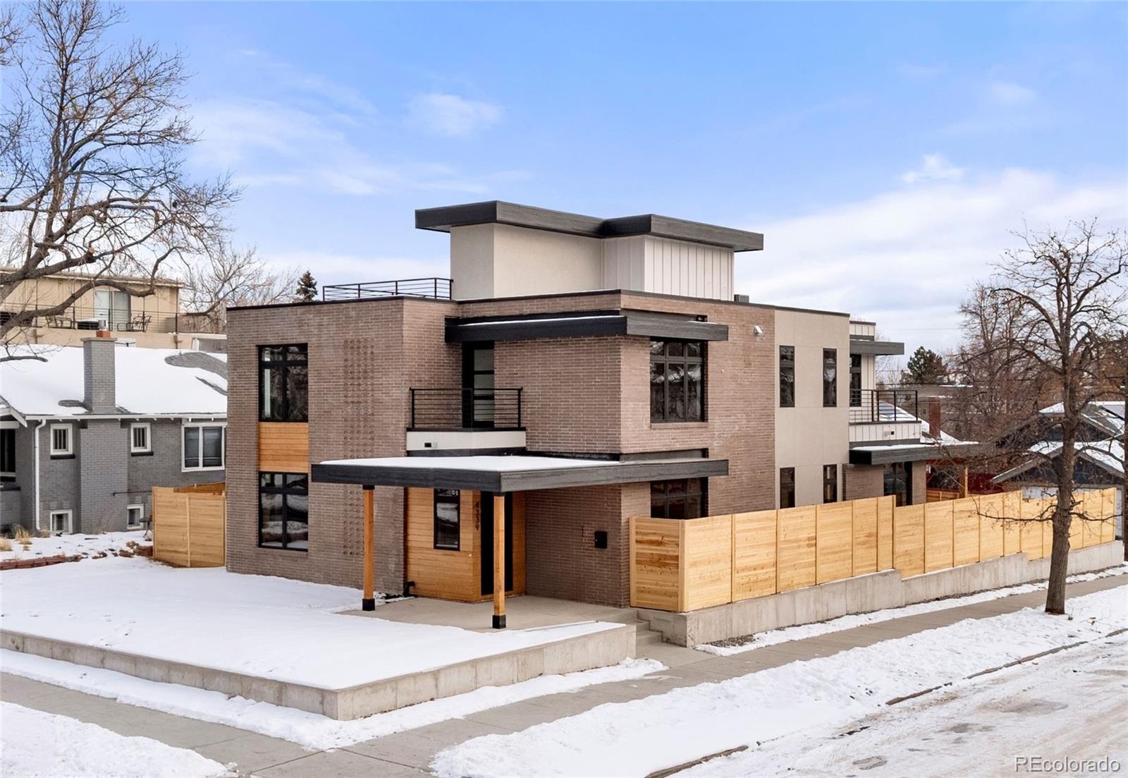 4339 W 33rd Avenue