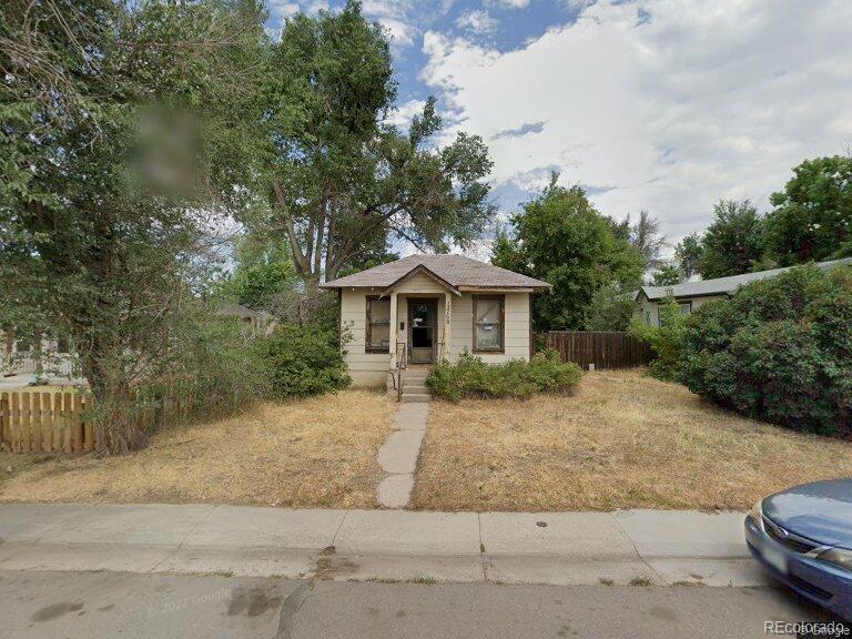 2768 S Delaware Street