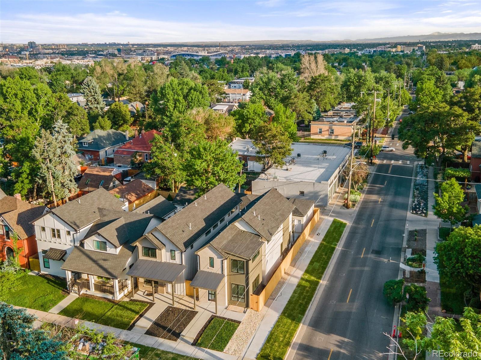 3280 W Hayward Place