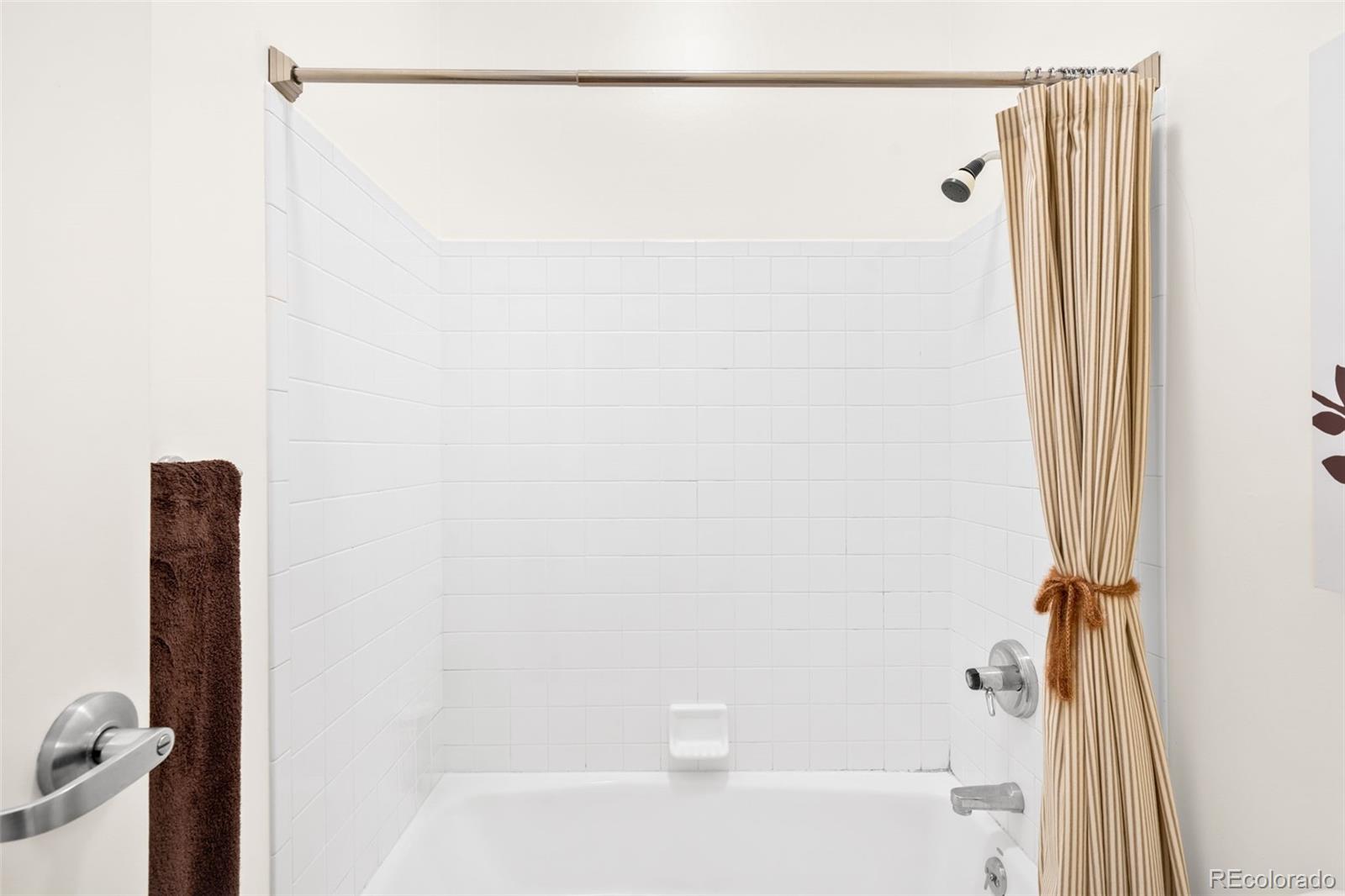 2261 Blake Street Unit: 5F