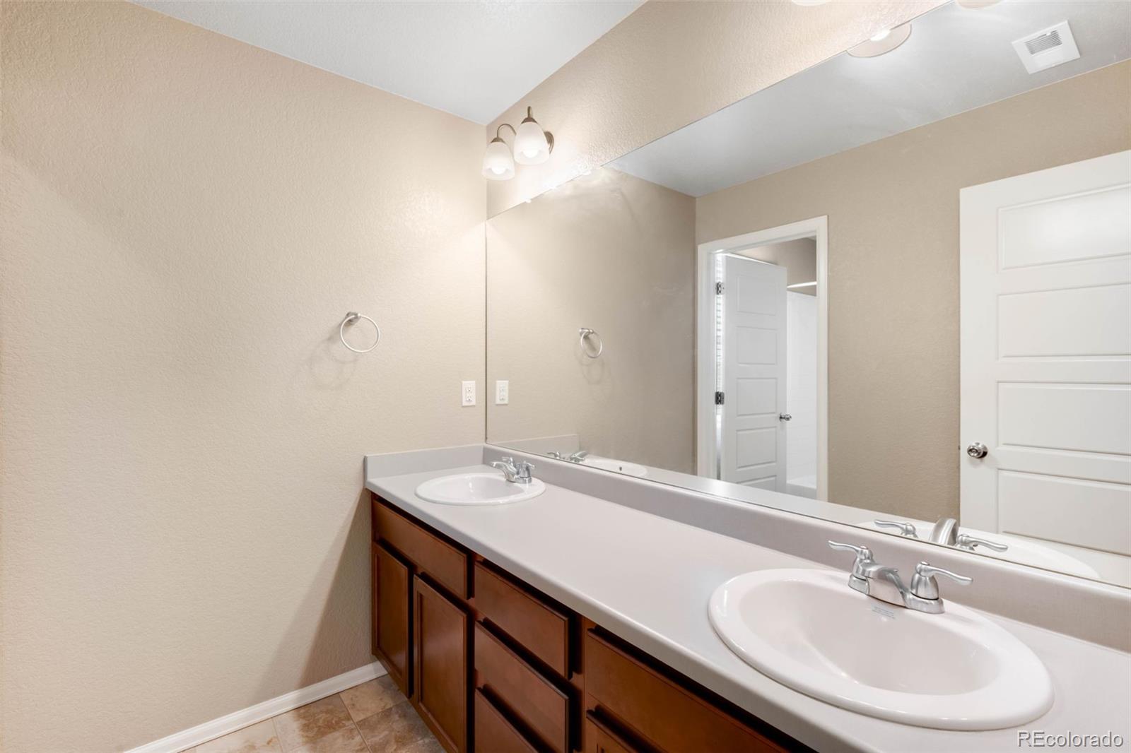1339 Sidewinder Circle