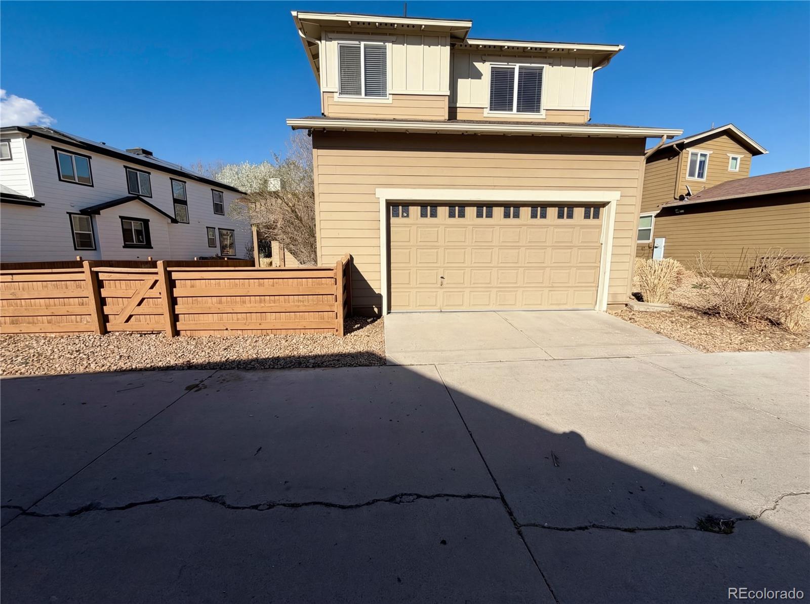 10049 Southlawn Circle