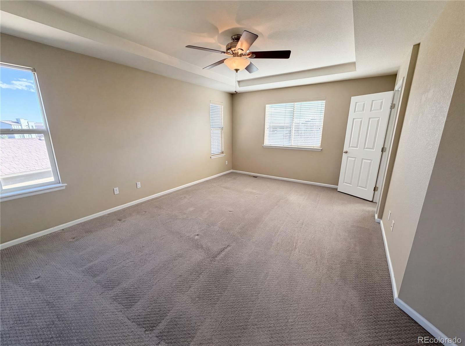 10049 Southlawn Circle
