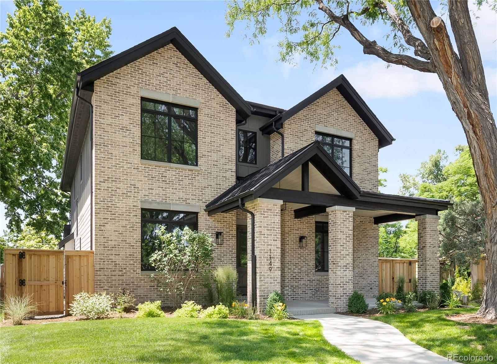 1149 S Madison Street