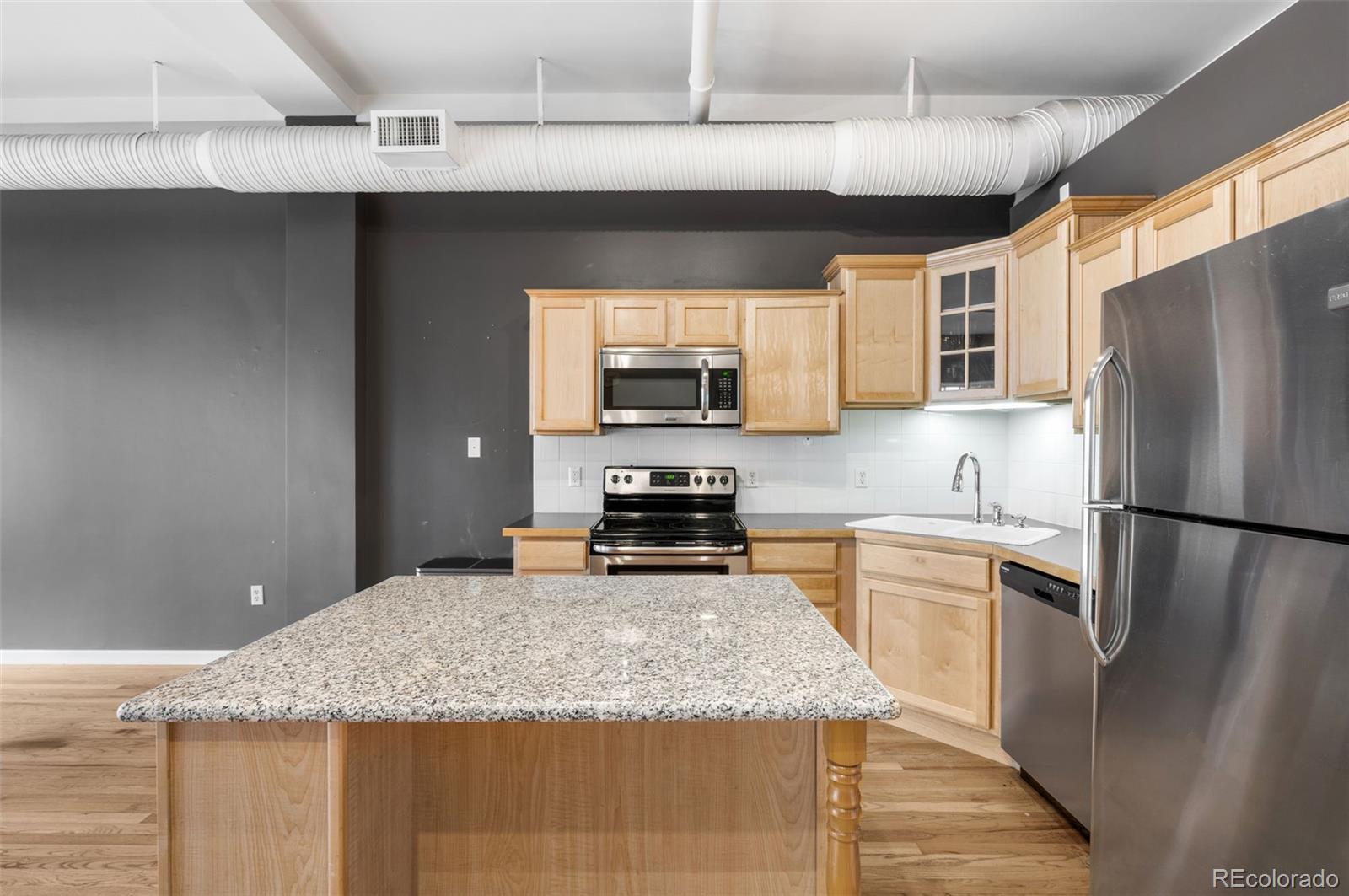 1555 California Street Unit: 609