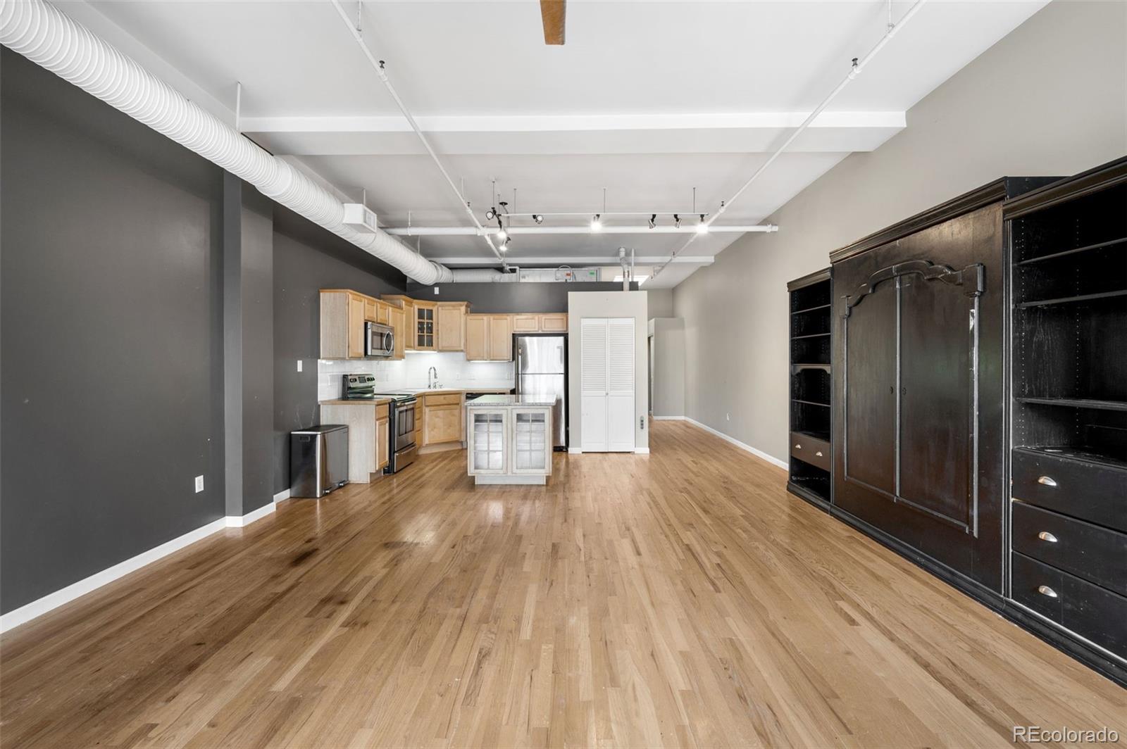 1555 California Street Unit: 609