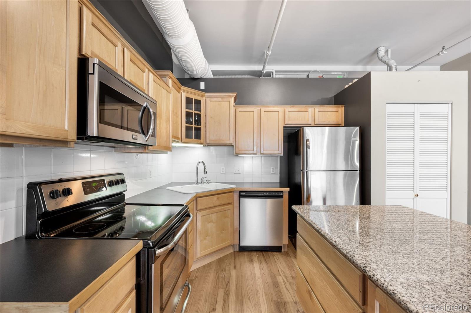 1555 California Street Unit: 609