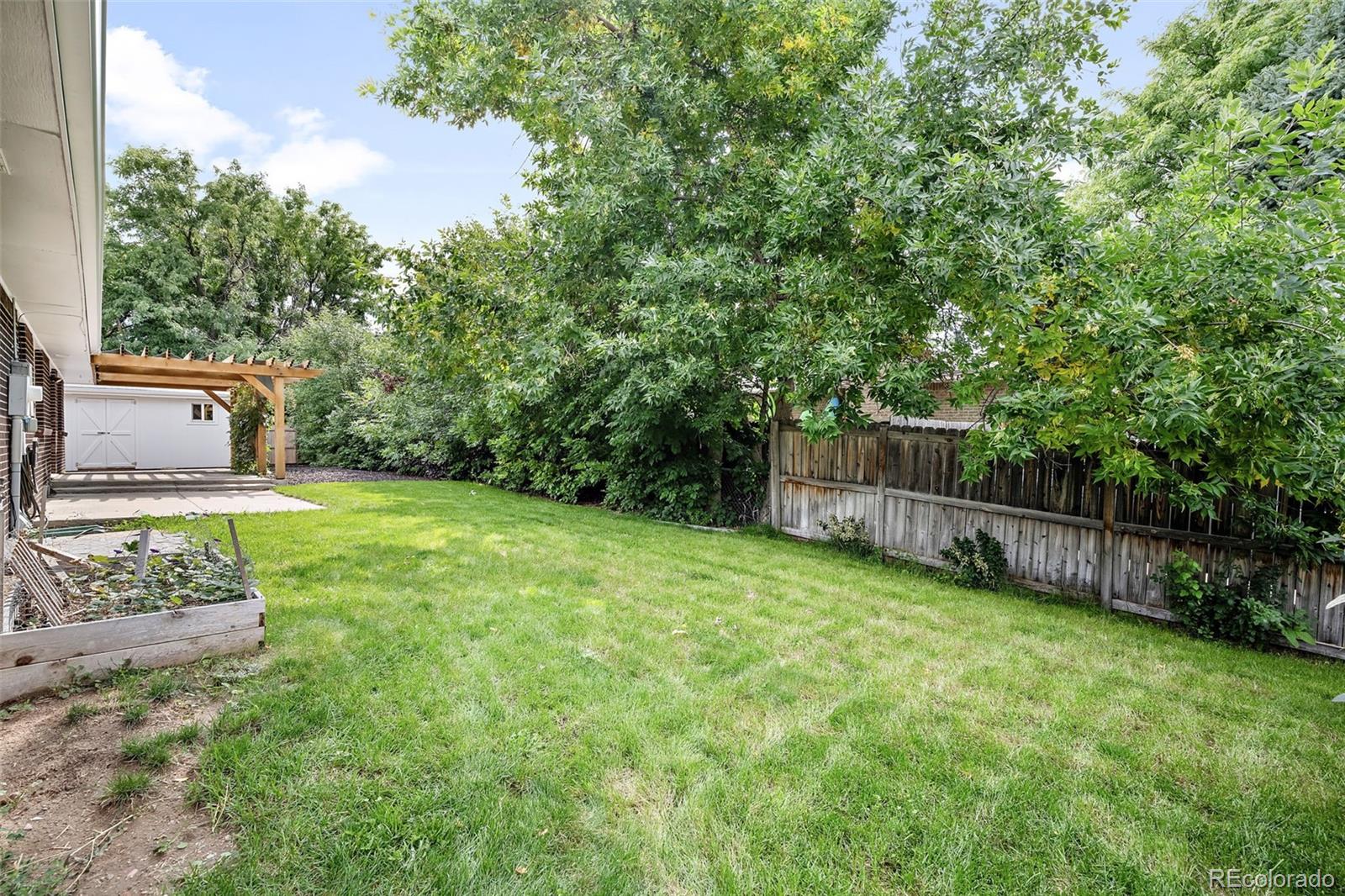 4667 S Oak Court