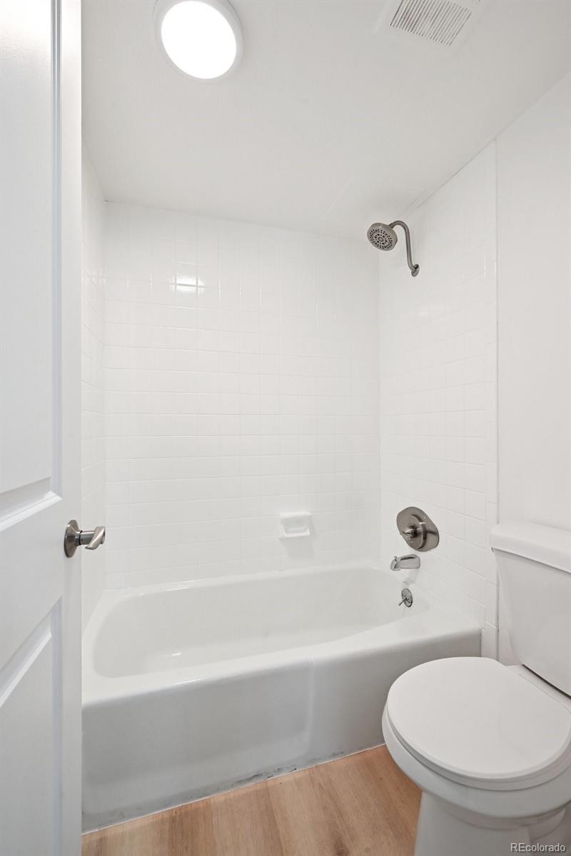 551 N Pearl Street Unit: 207