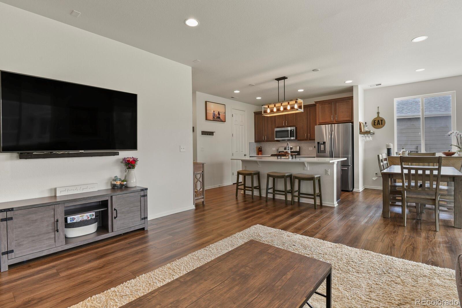 6433 Dry Fork Circle