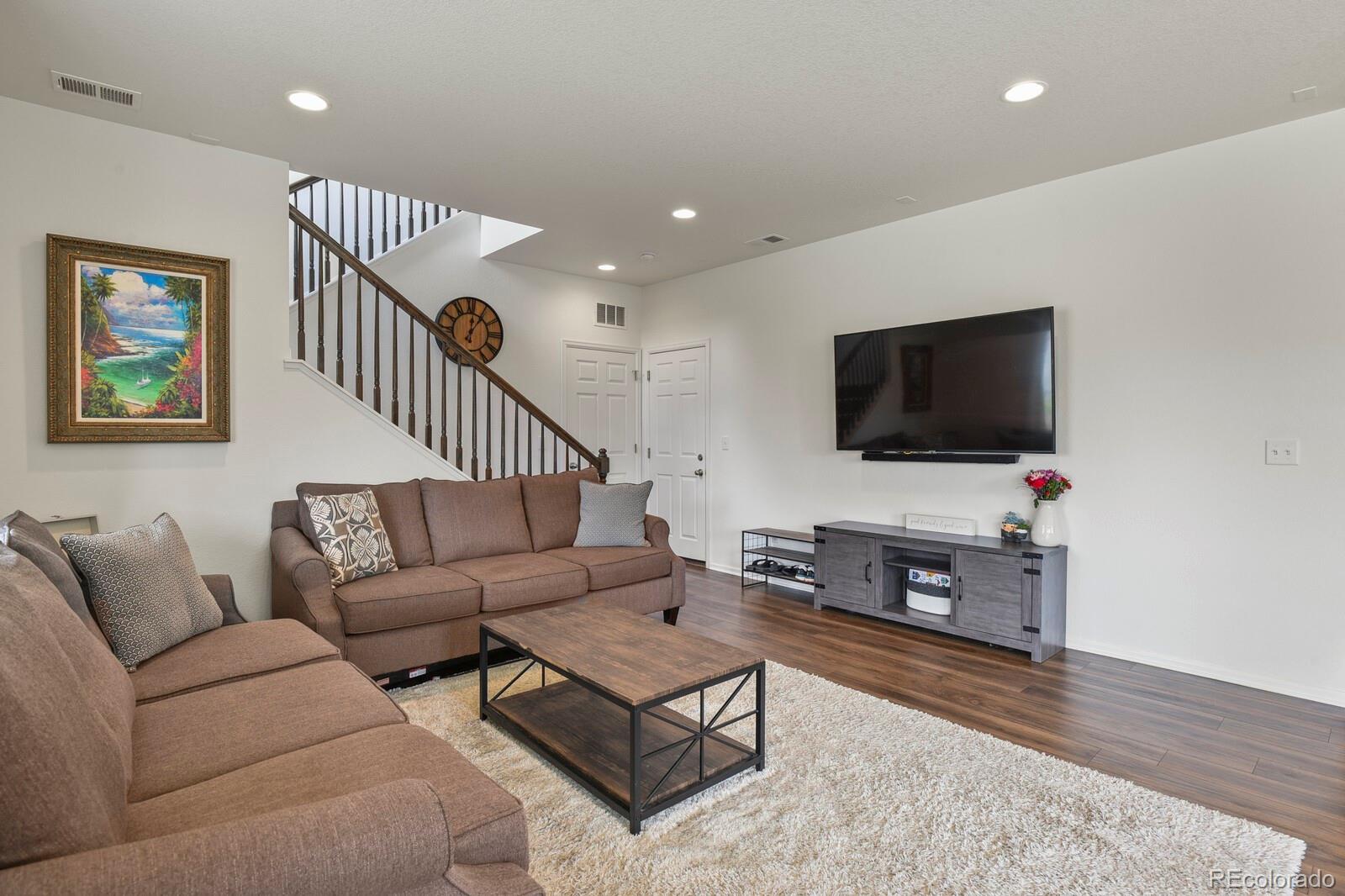 6433 Dry Fork Circle