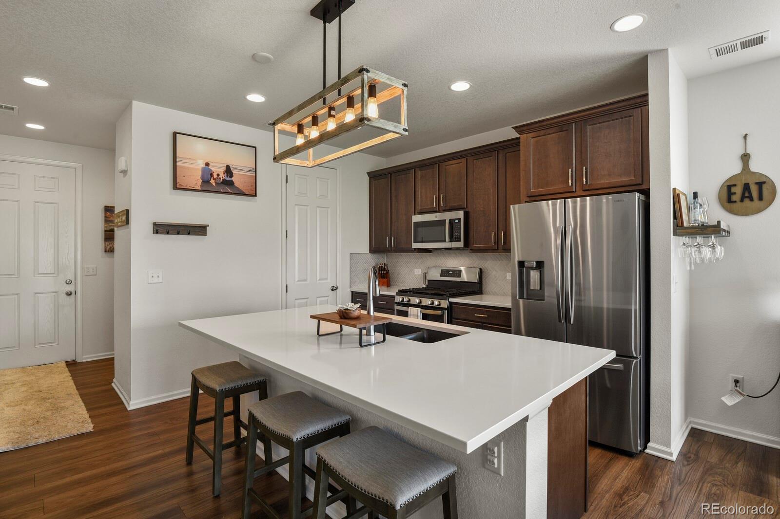 6433 Dry Fork Circle